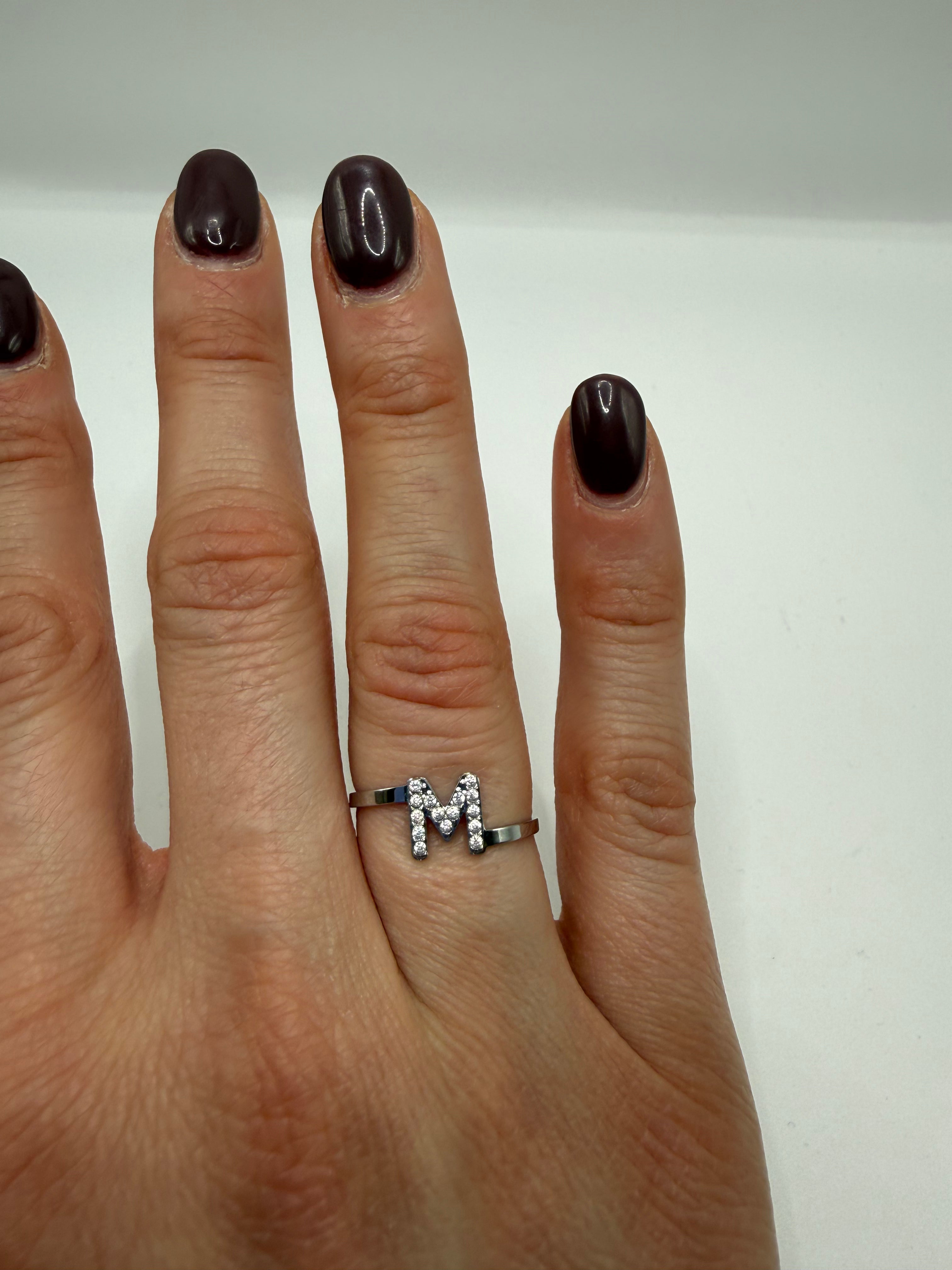 Anello LETTERA ARGENTO - M