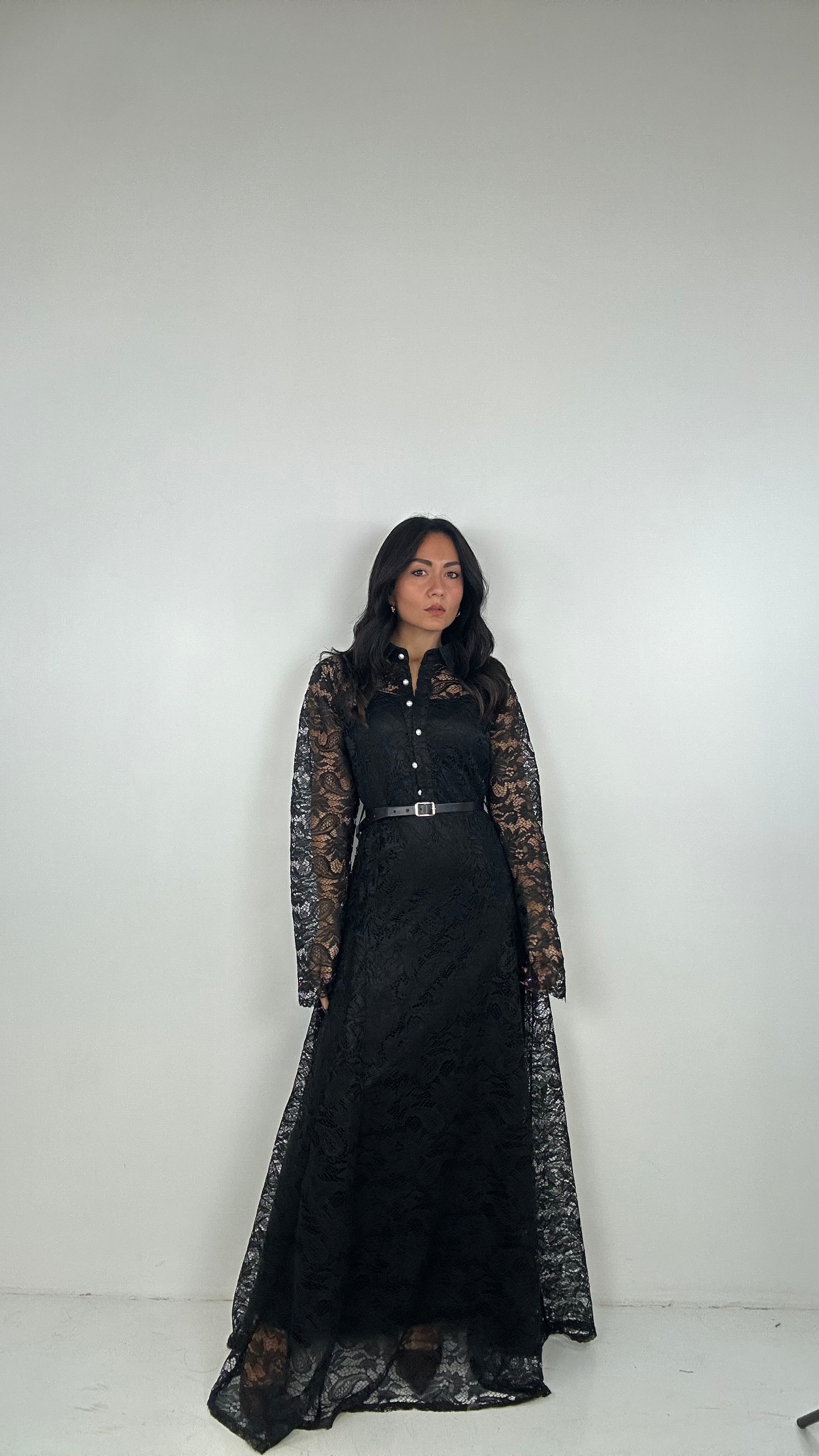 Abito PIZZO E CINTURA - NERO