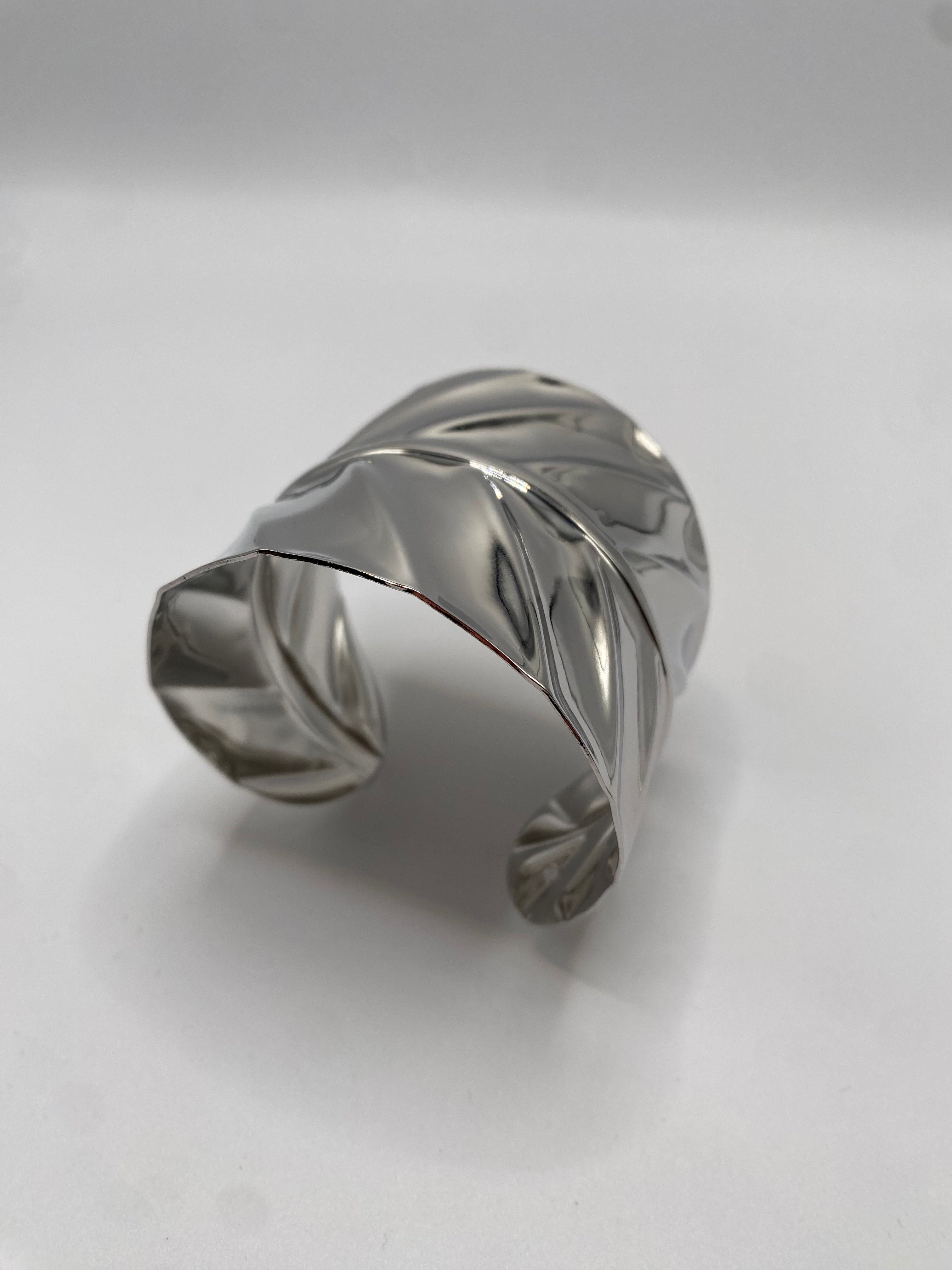Bracciale FOGLIA GIRATA - ARGENTO