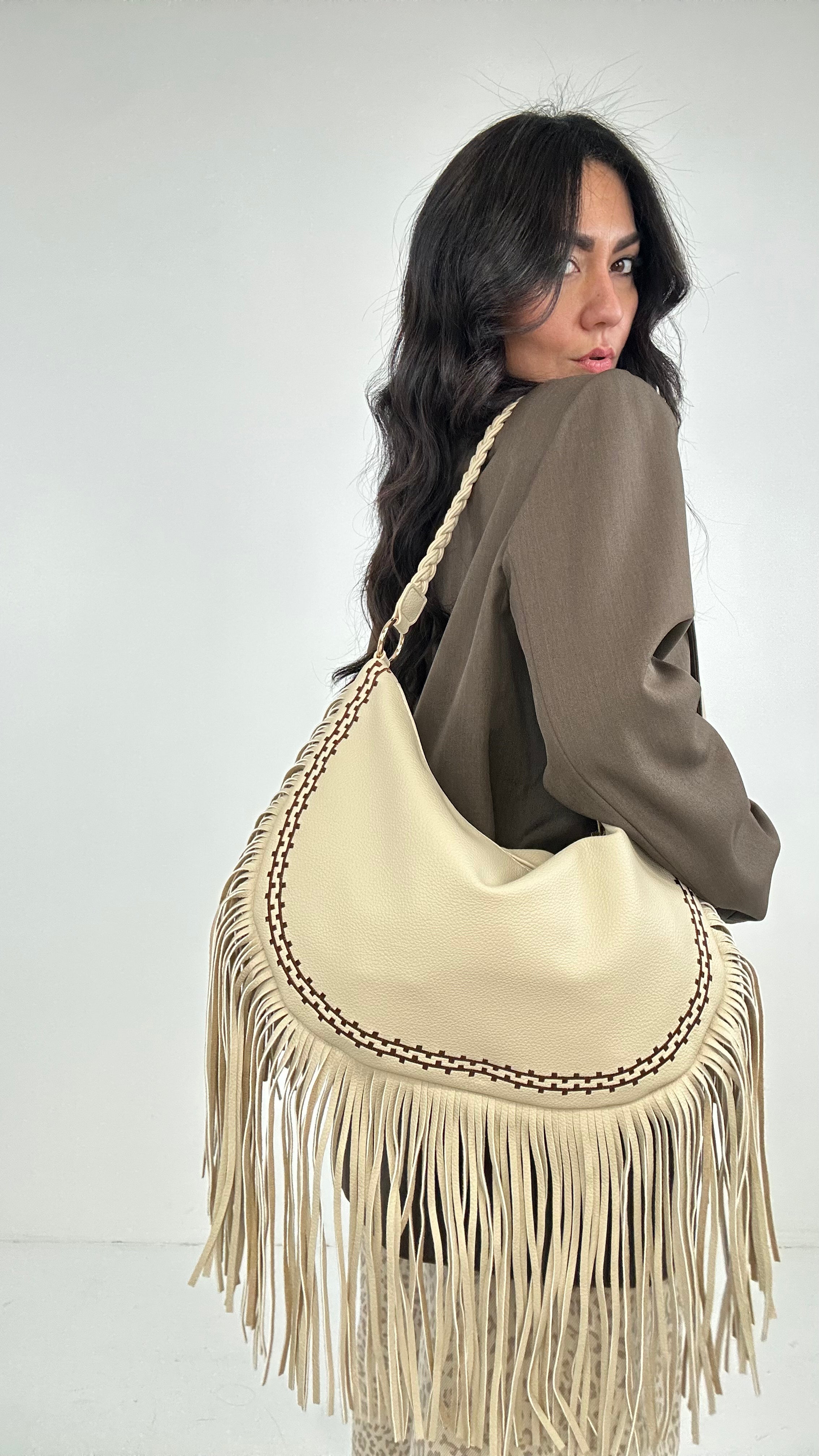 Borsa MEZZALUNA CON FRANGE - CREMA