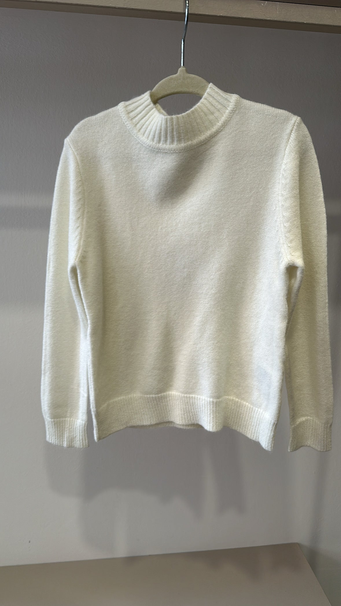 Pull BASICO 4-12A - PANNA