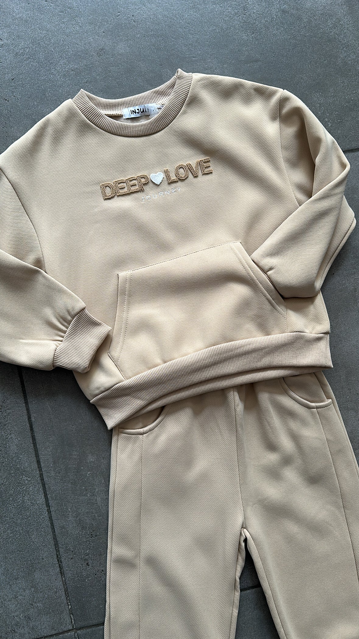 Tuta DEEP LOVE 4-12A - BEIGE