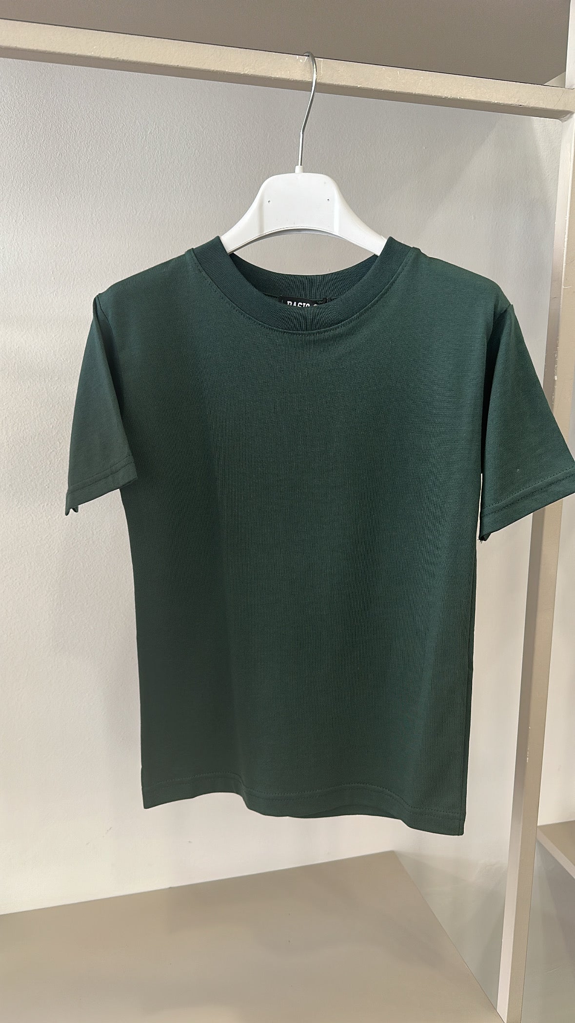 T-shirt BASIC BOY 3-8A - VERDE SCURO