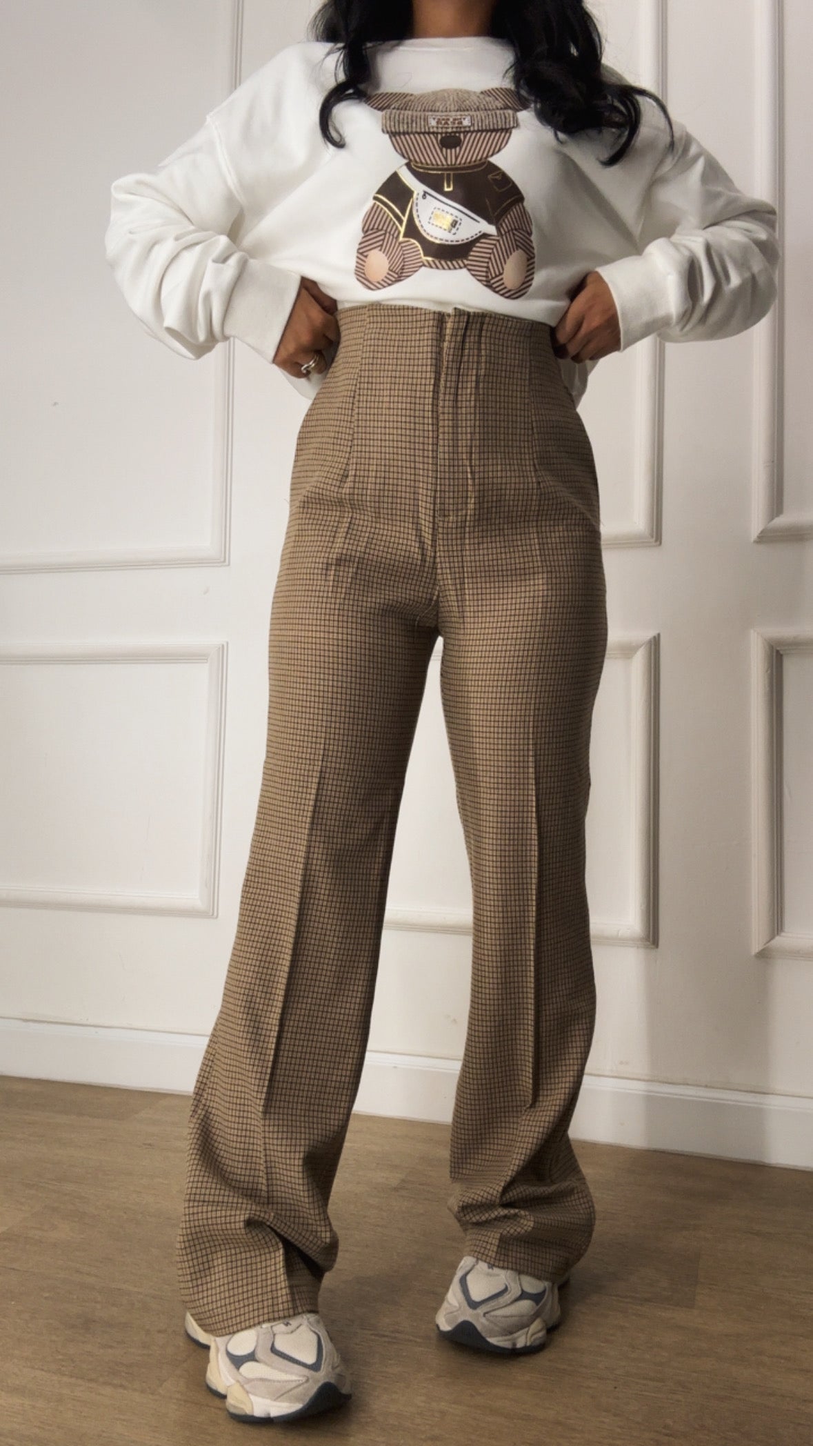 CHECKED FLARED PANTS - BEIGE