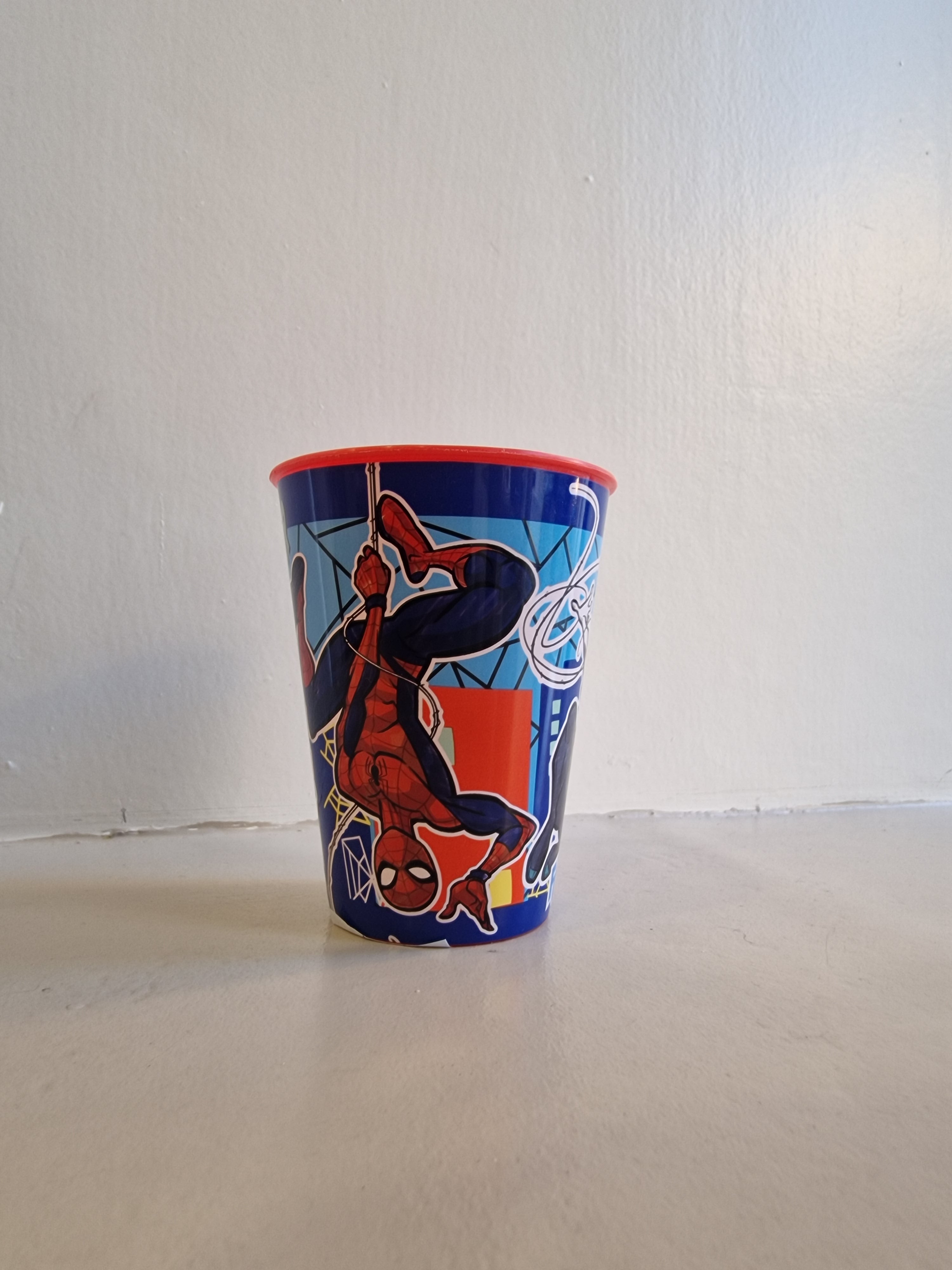 Bicchiere IN PLASTICA DISNEY - ROSSO