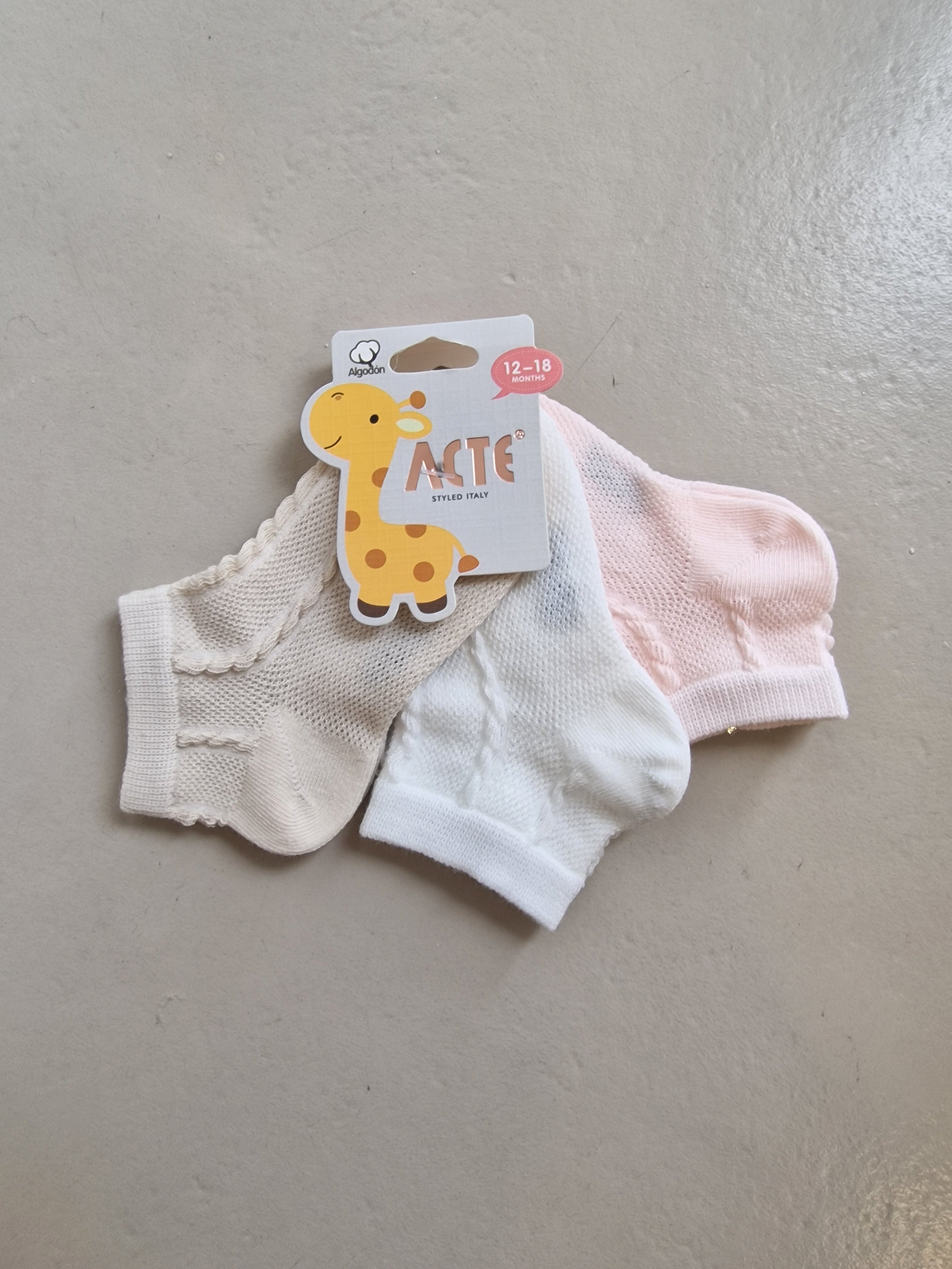 Tris CALZINI TRAFORATI 0-24M - BEIGE