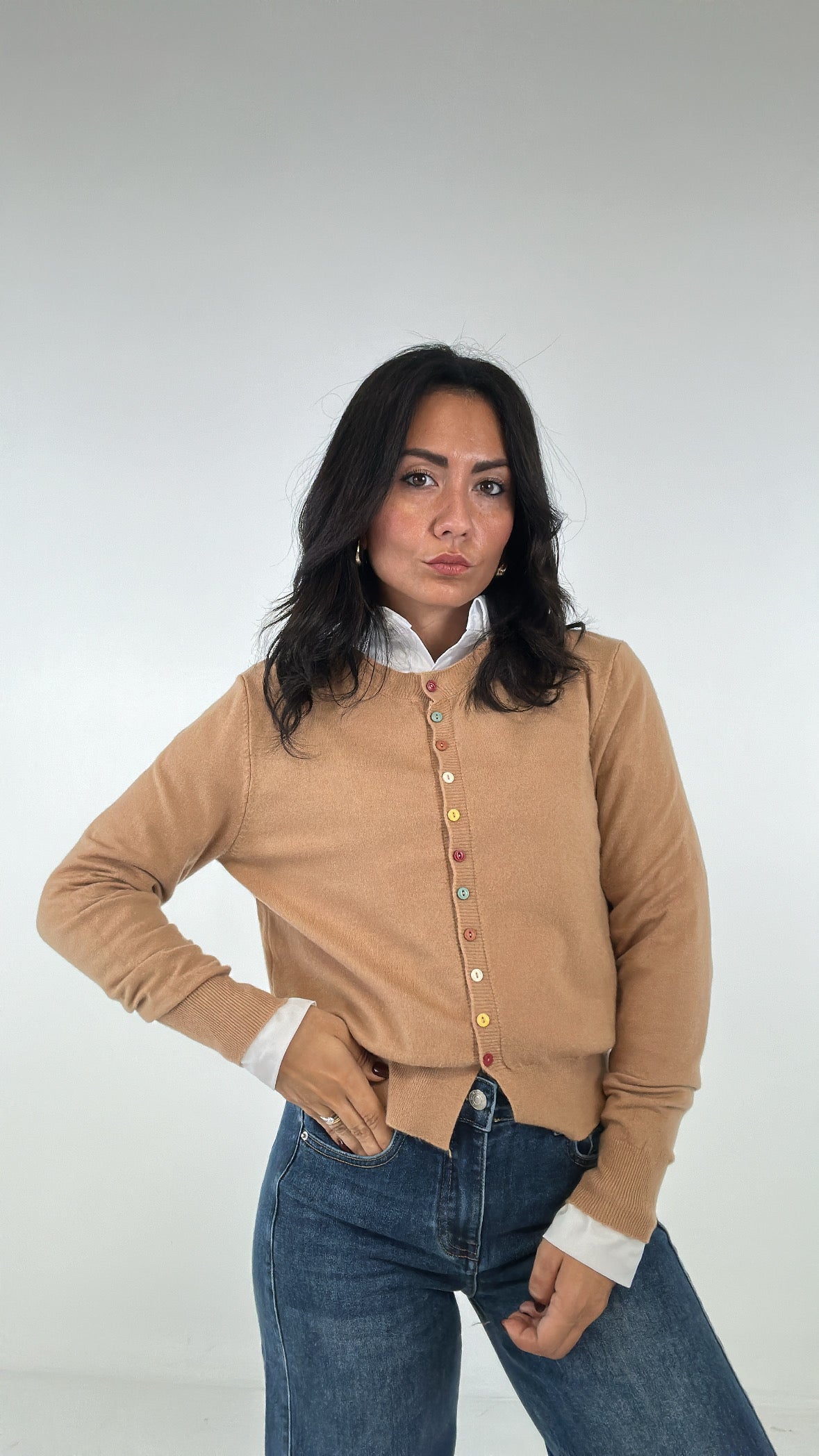 Cardigan BOTTONCINI COLORATI - CAMMELLO