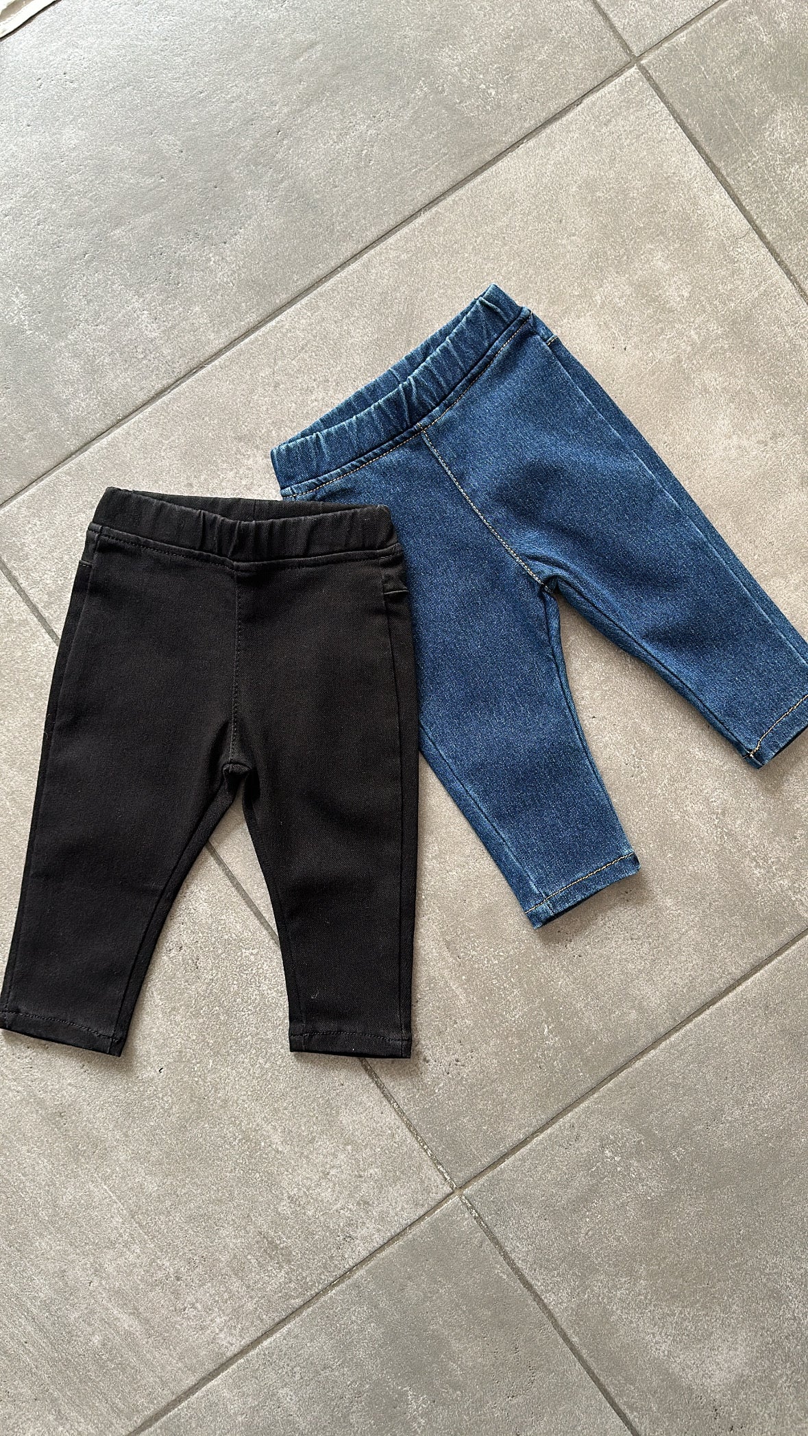 Jeans ADERENTE - NERO