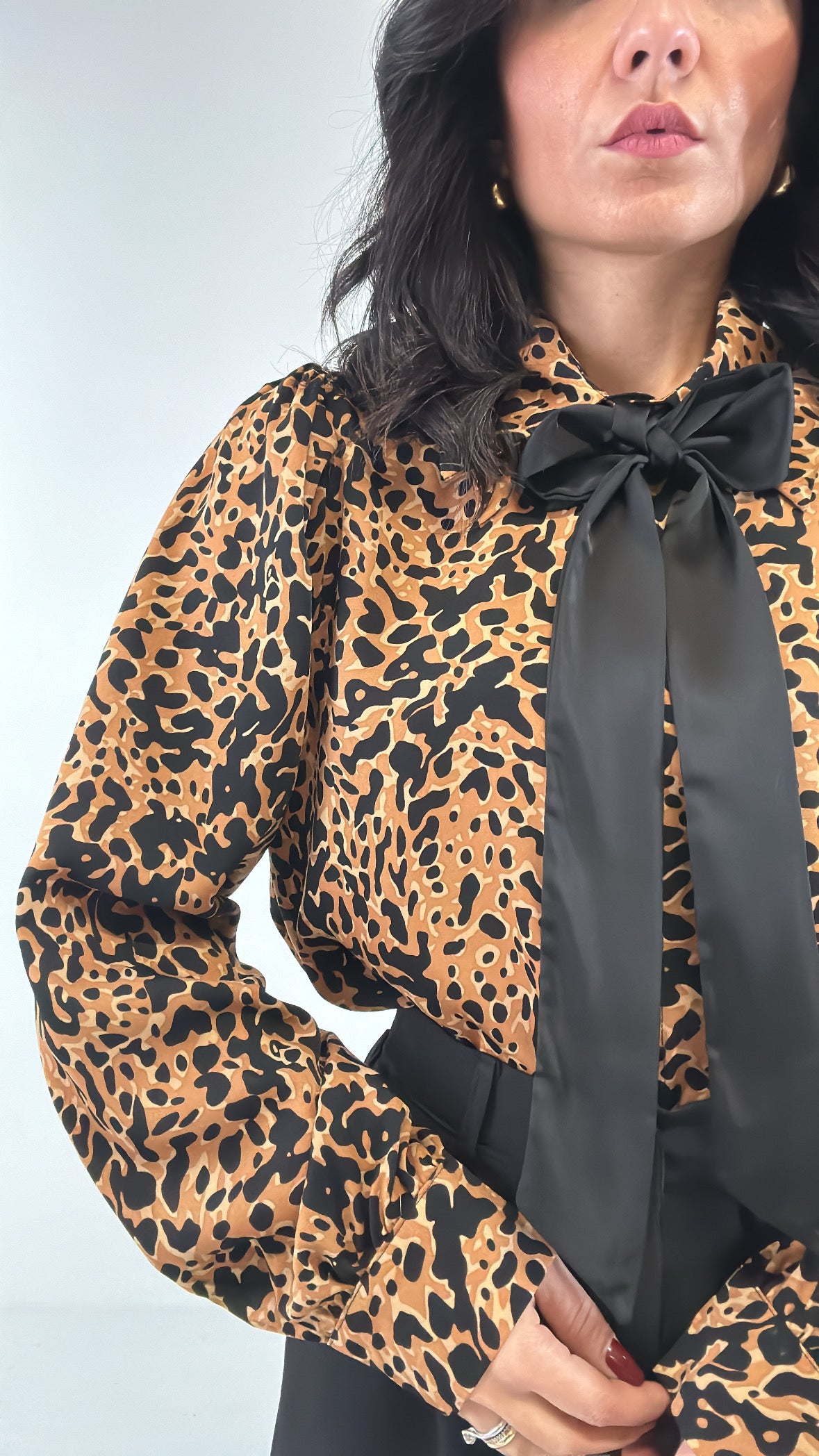 Camicia MACULATA CON FIOCCO - NERO