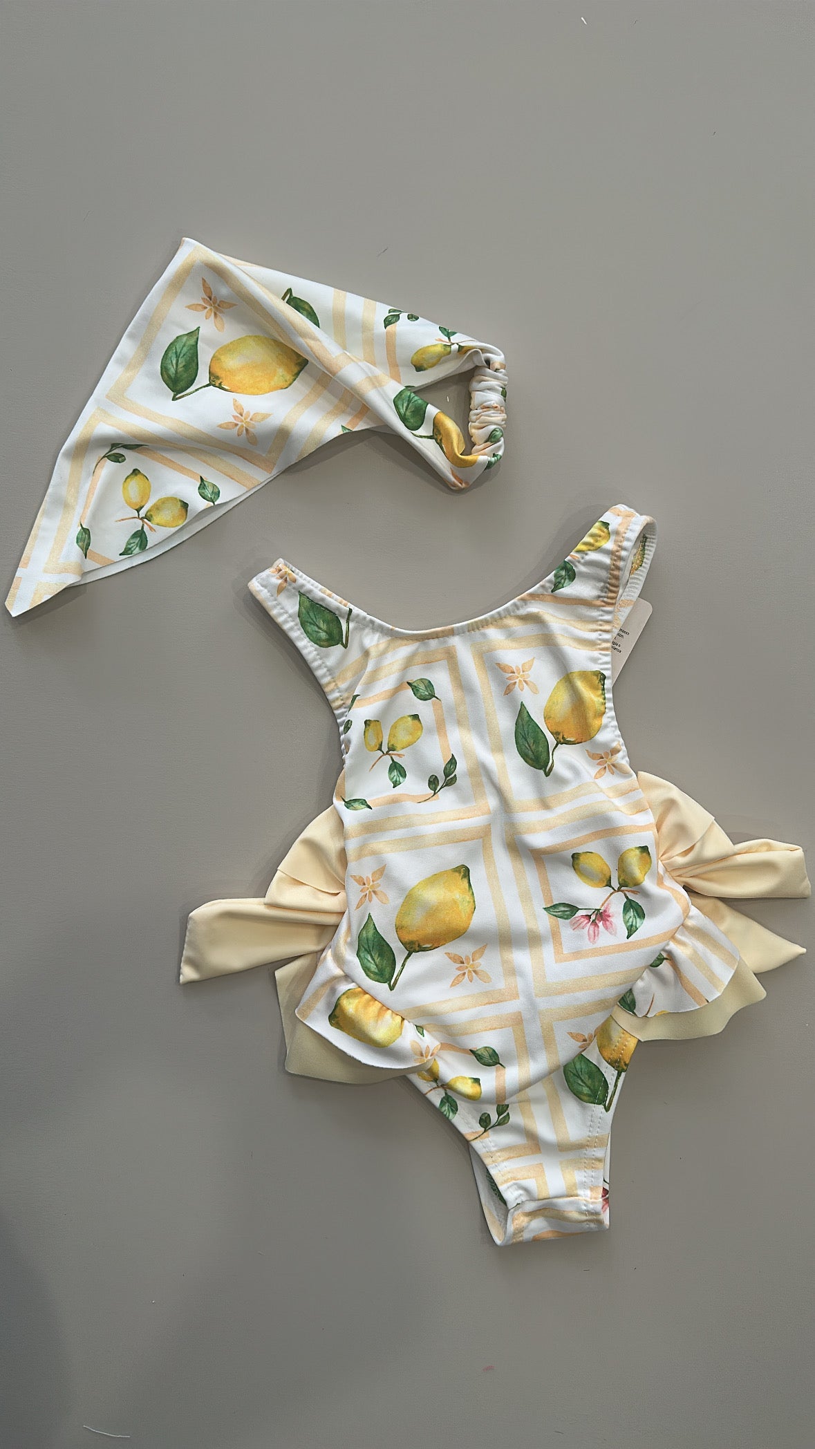 Costume INTERO CON BANDANA 2-12A - GIALLO