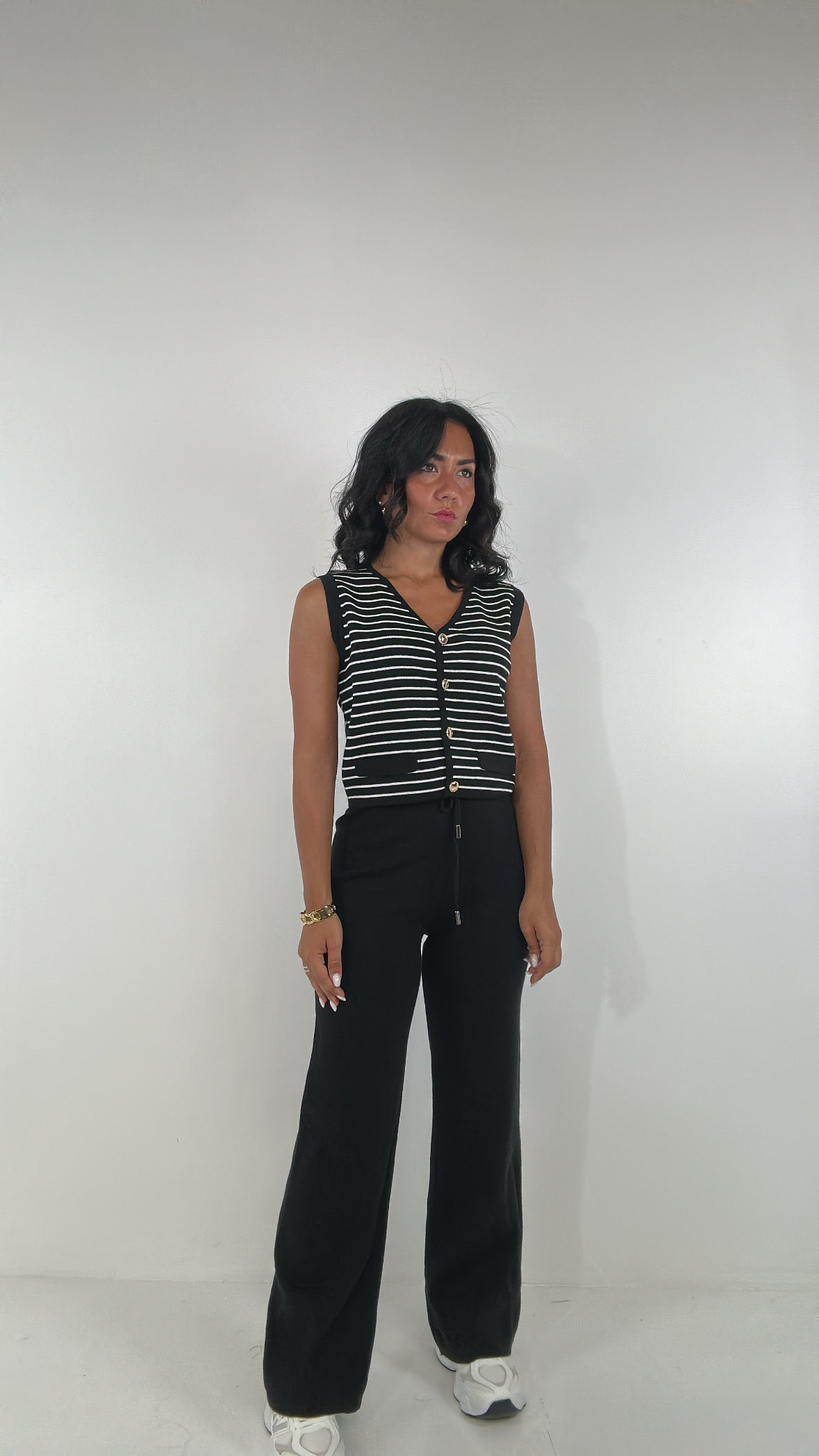 Completo CON GILET A RIGHE - NERO