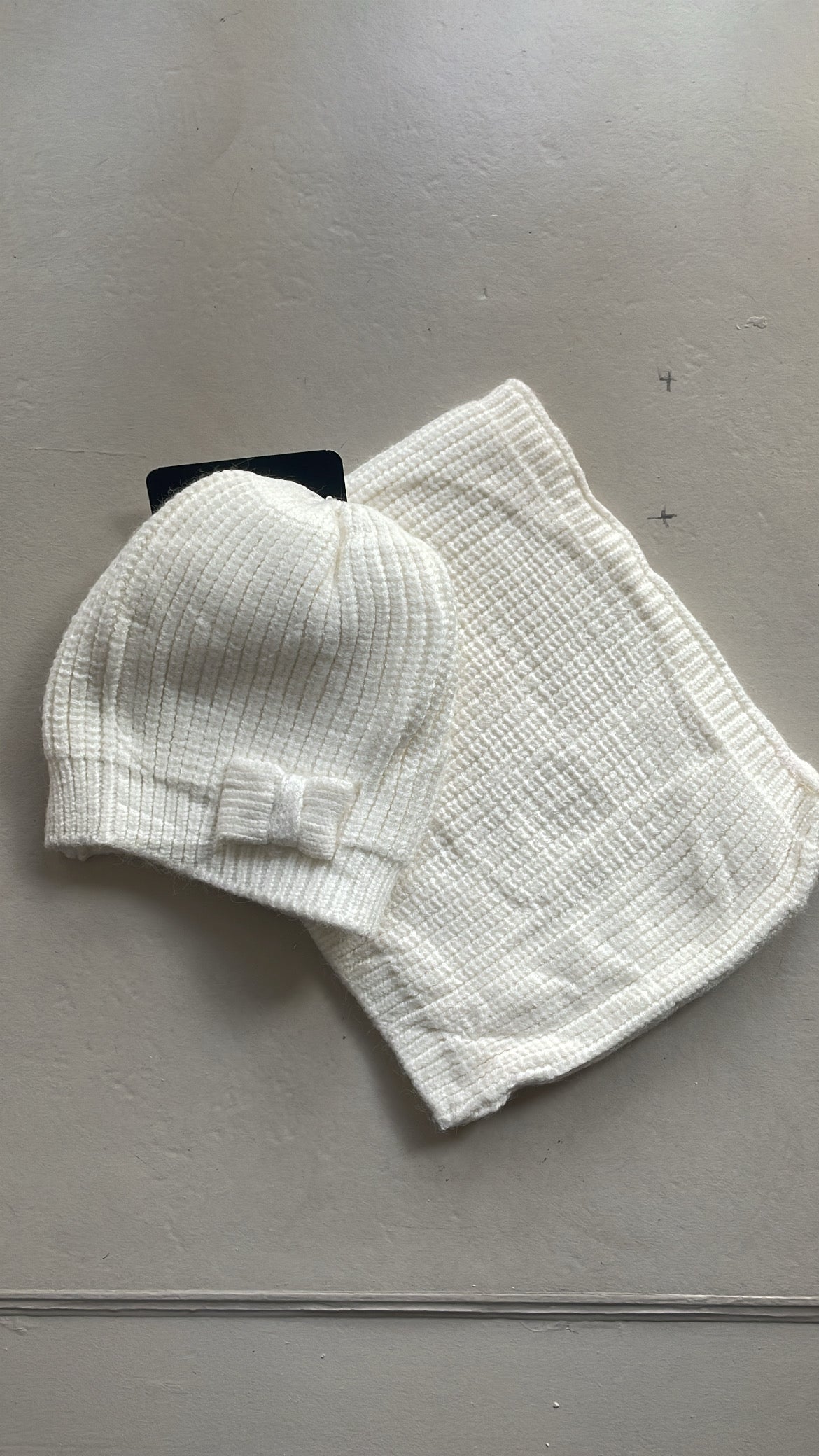 Cappellino CON SCALDA COLLO - BIANCO