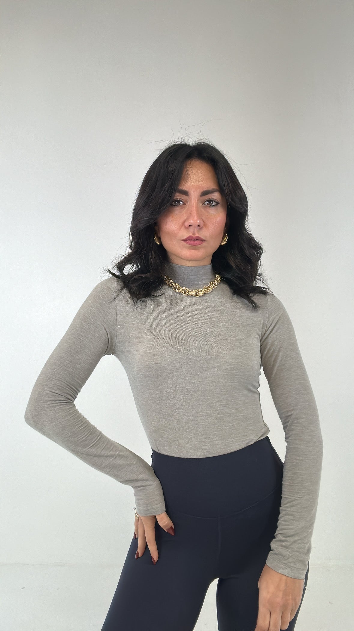 Maglia CON COLLO MANICA LUNGA - GRIGIO