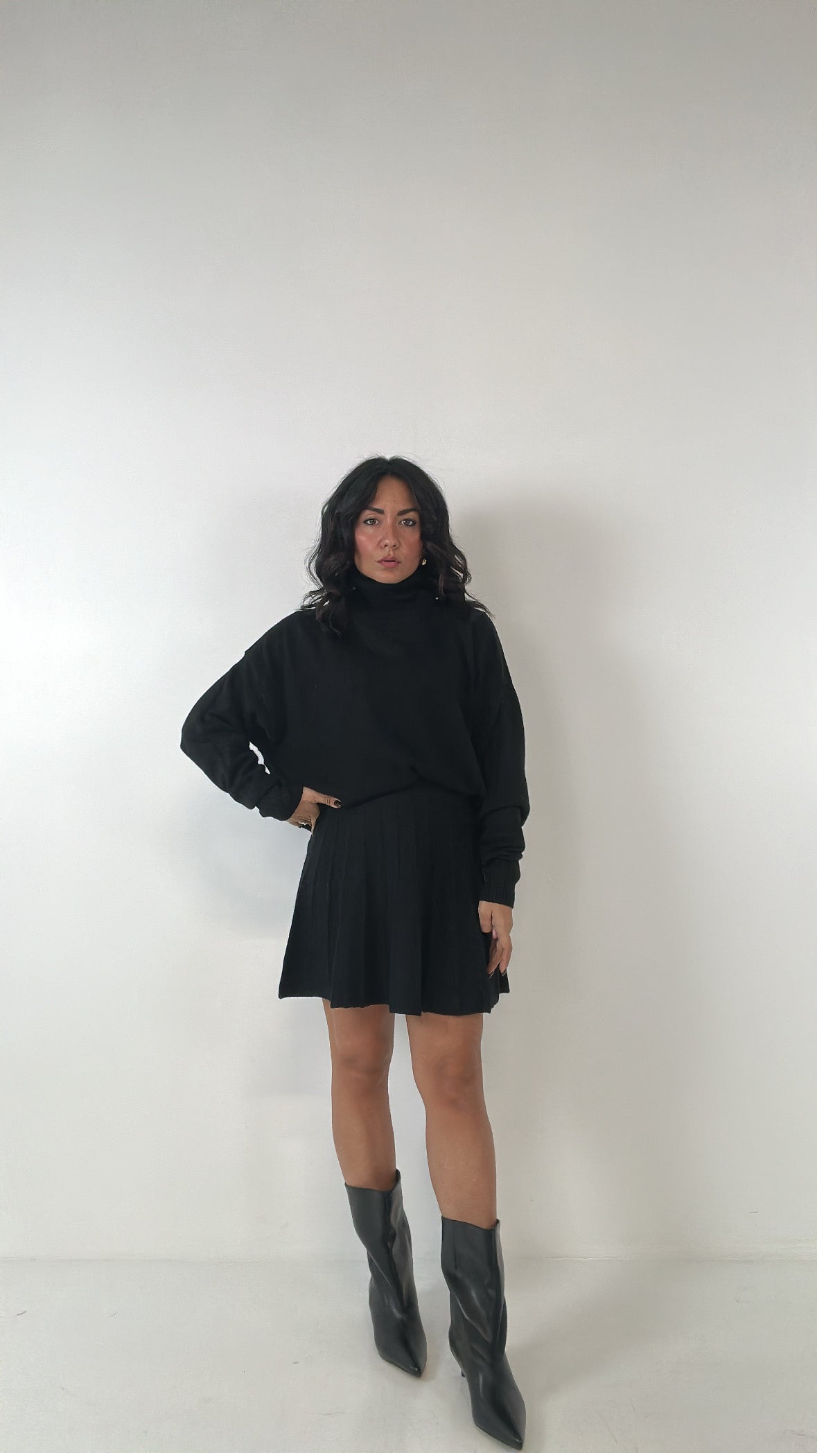 Coordinato CON GONNA - NERO