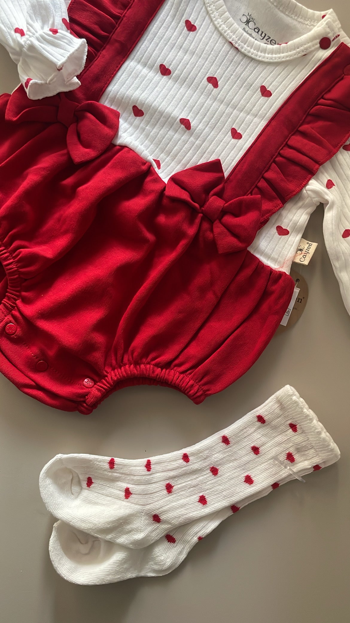 Pagliaccetto CUORICINI 3-12M - ROSSO