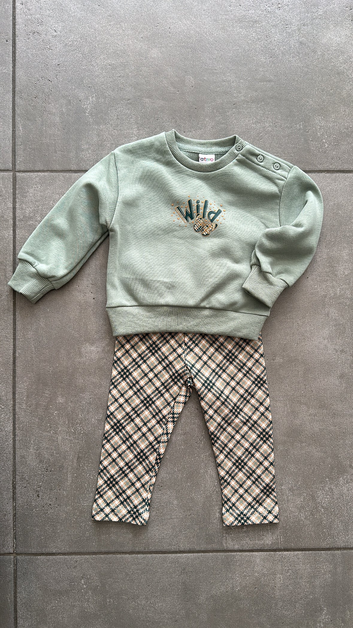 Completino WILD 6-36M - VERDE