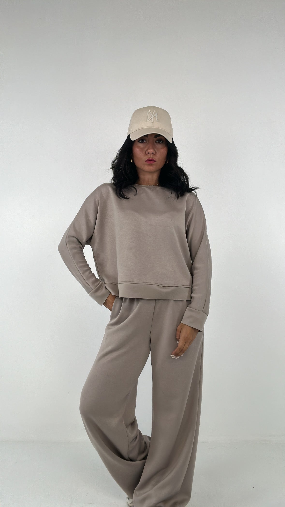 Completo TUTA BASIC - KHAKI