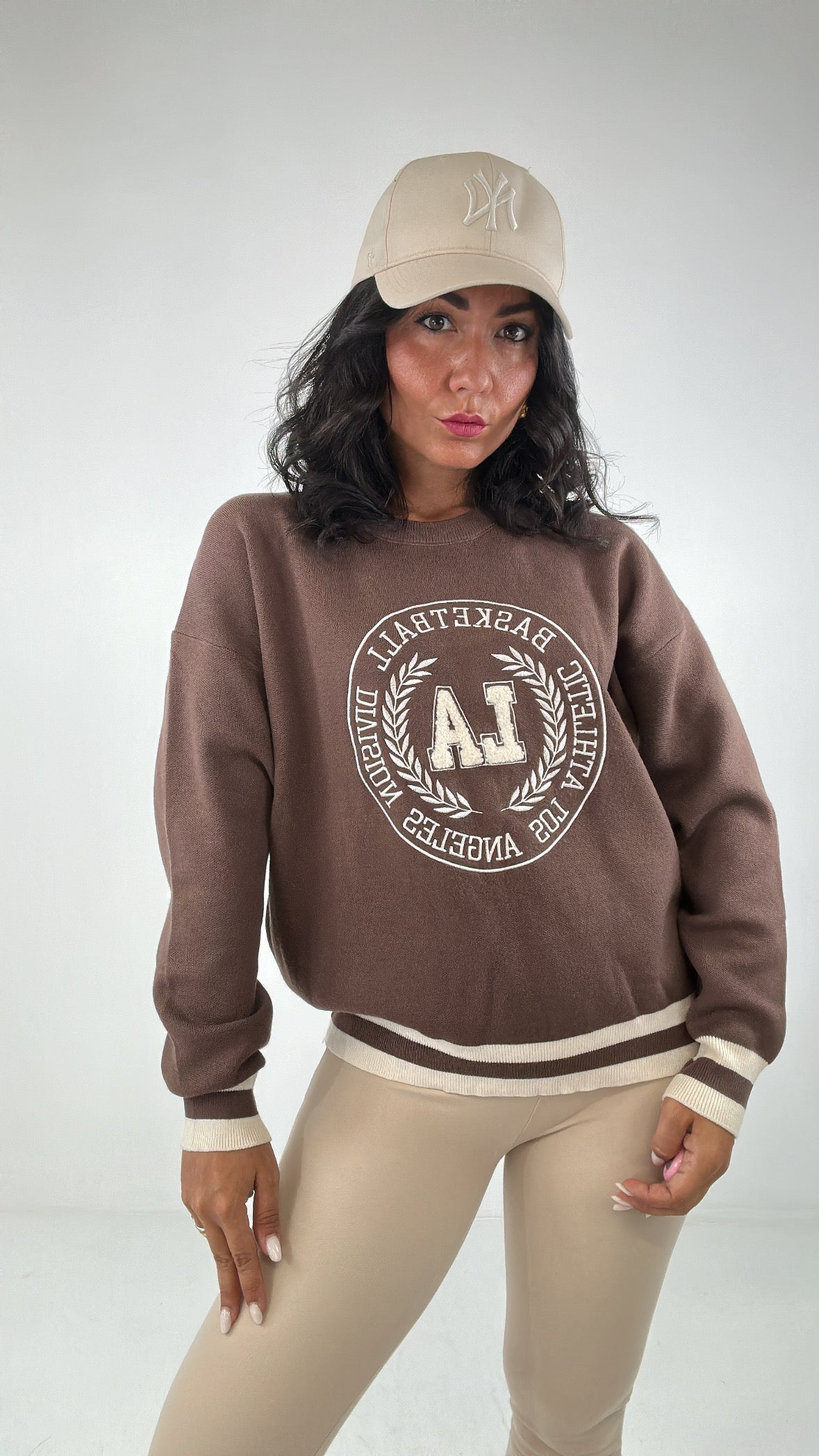 Pull BASKETBALL - MARRONE