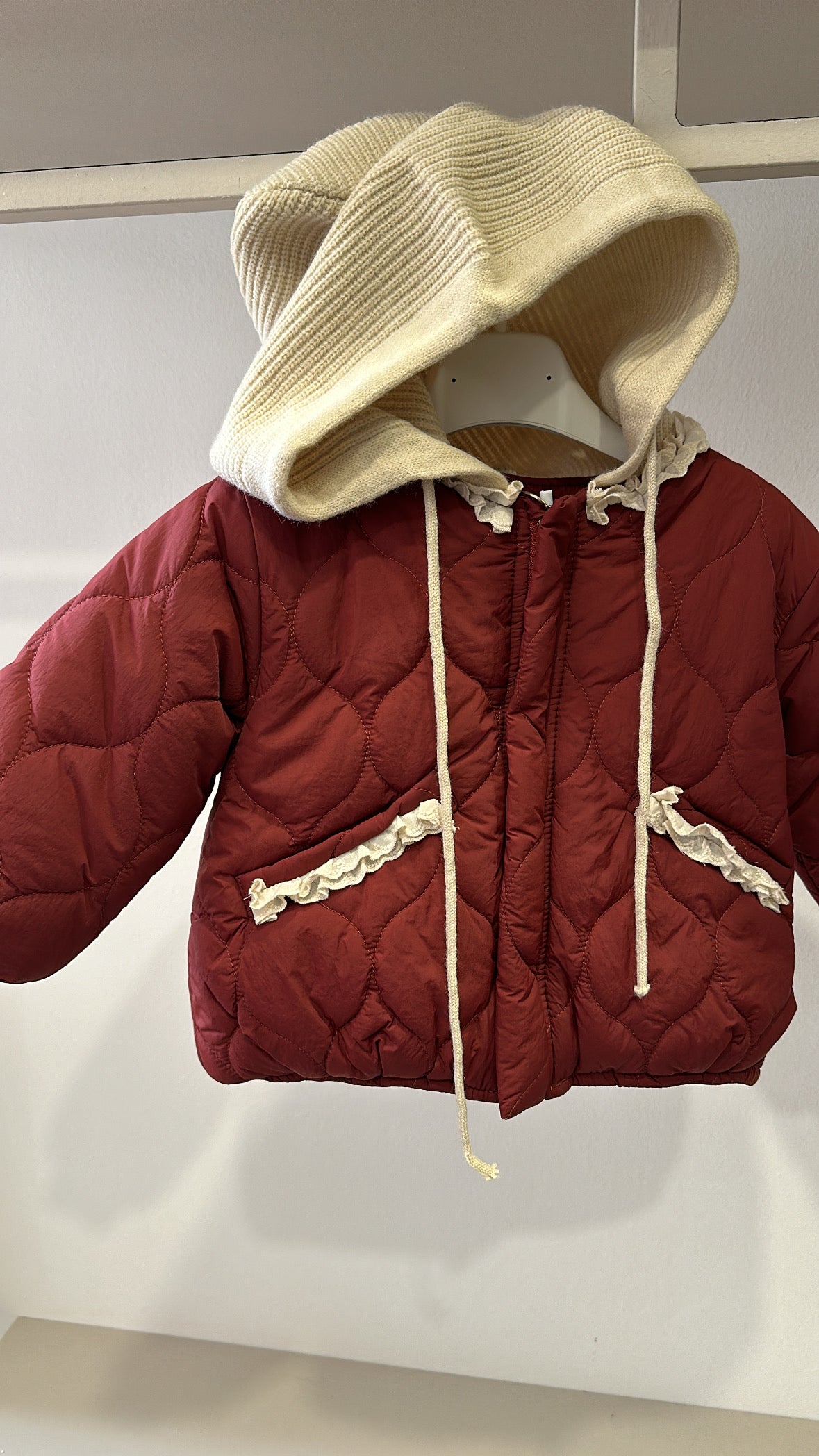 Giubbotto CON CAPPUCCIO IN MAGLIA - BORDEAUX