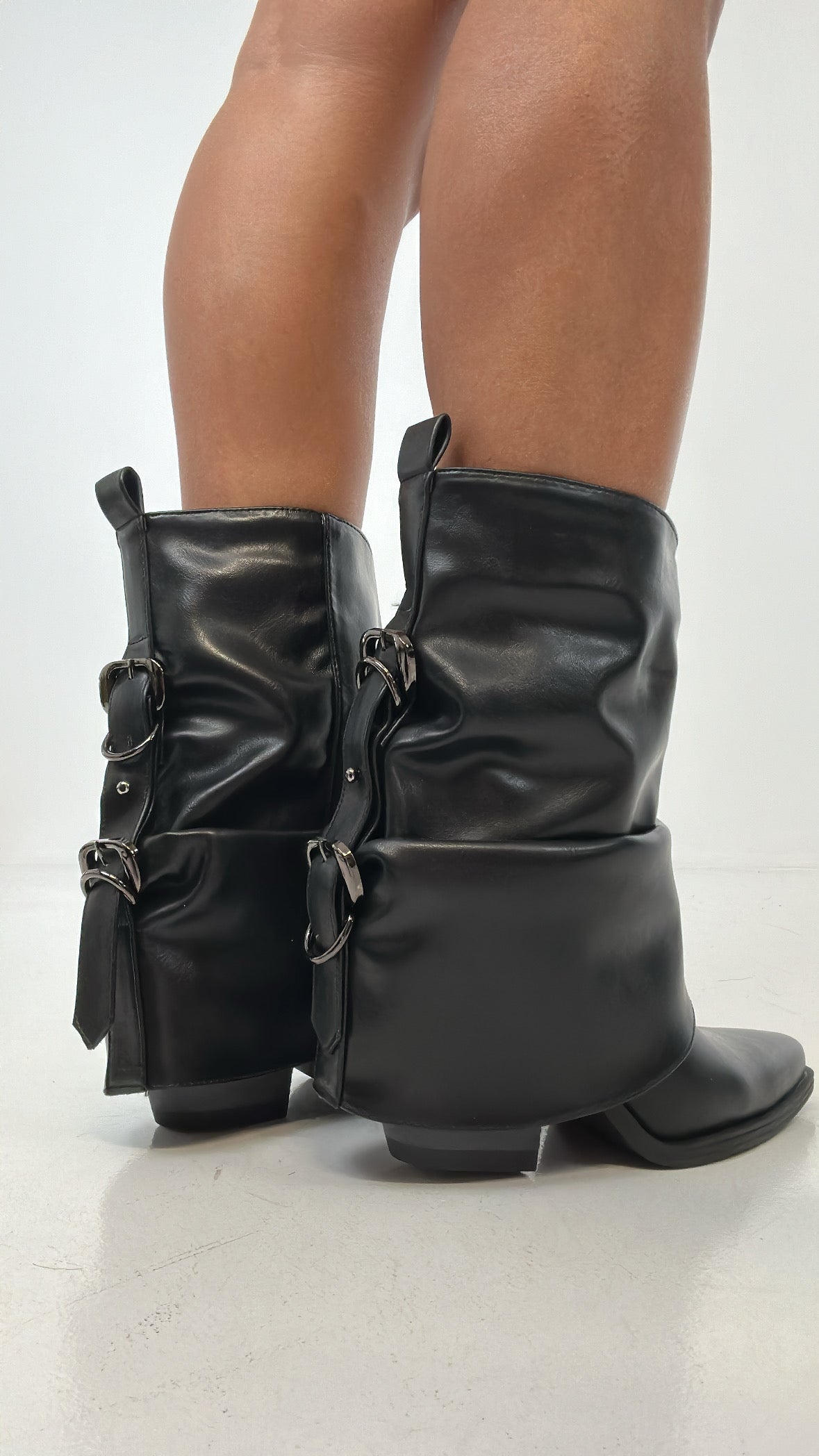 Stivaletto GHIV - NERO
