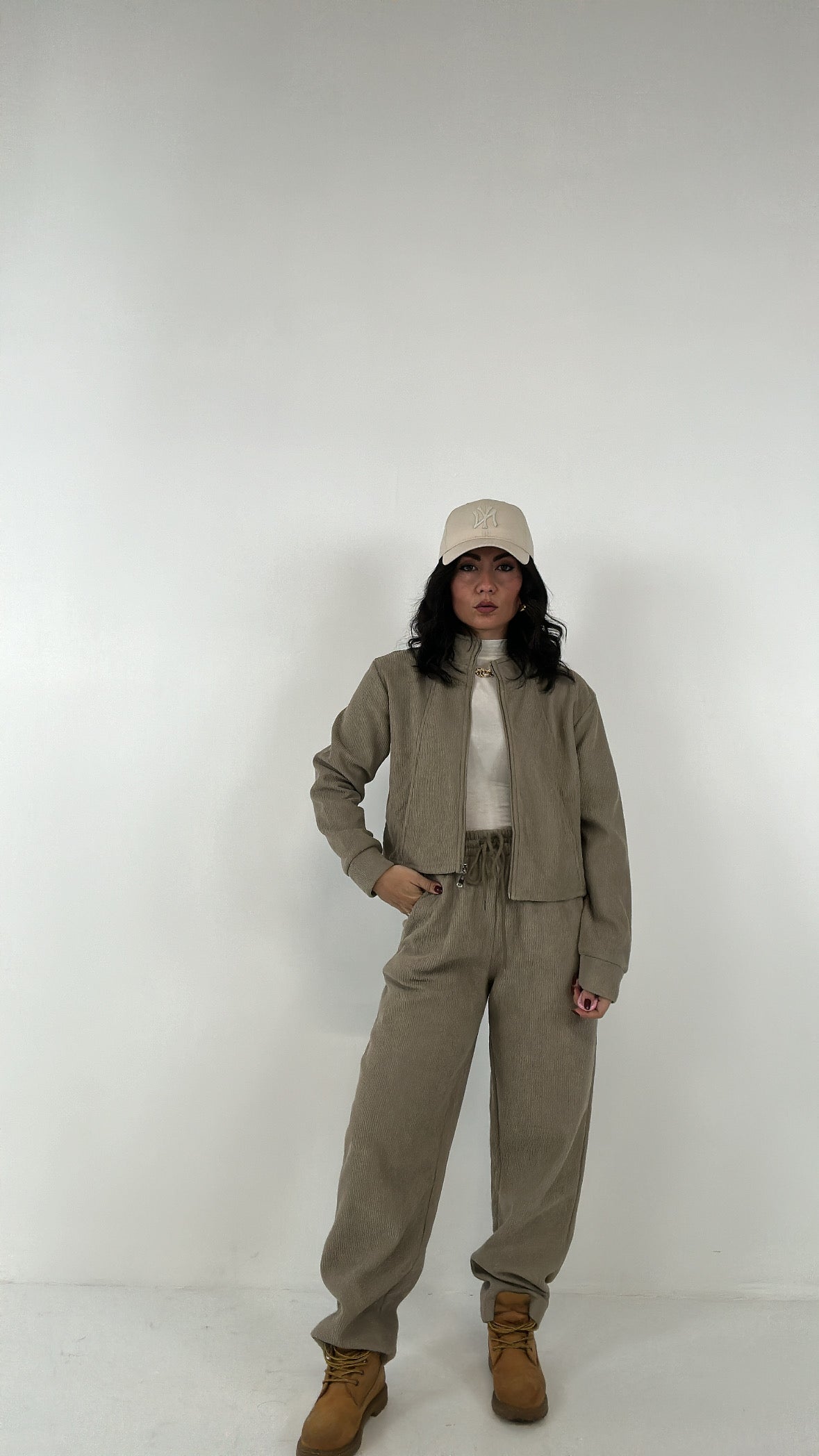 Tuta VELLUTO - BEIGE