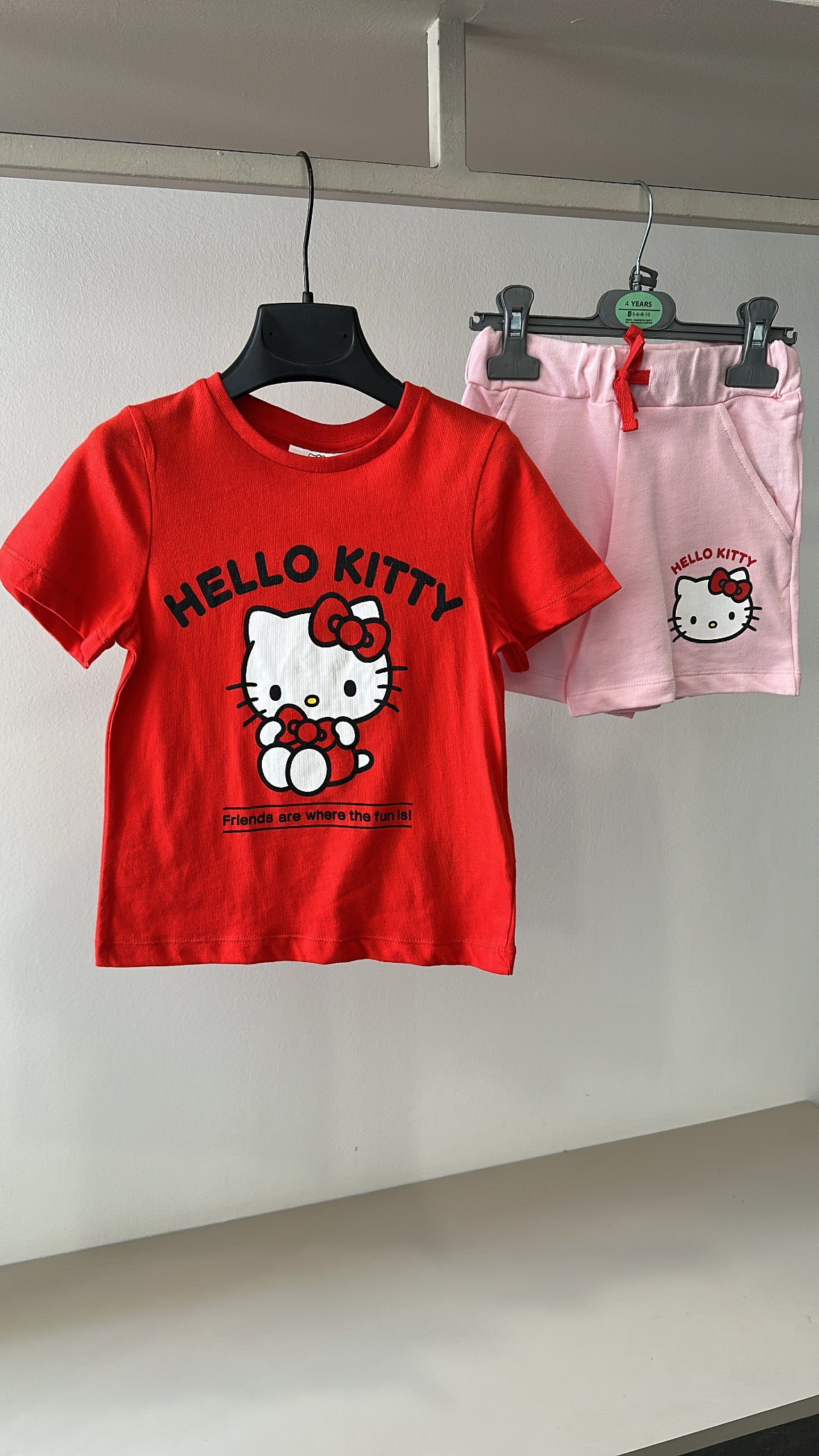 Completo HELLO KITTY 4-10A - ROSSO