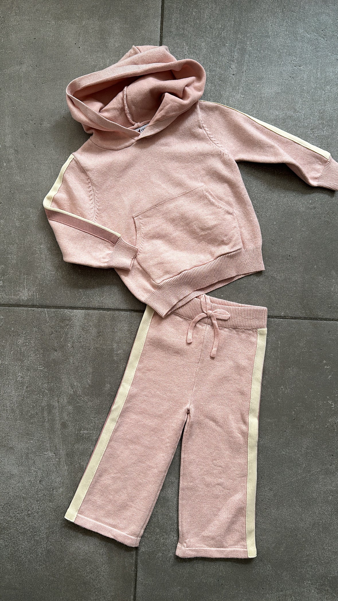 Coordinato IN MAGLIA BANDE 12-36M - ROSA