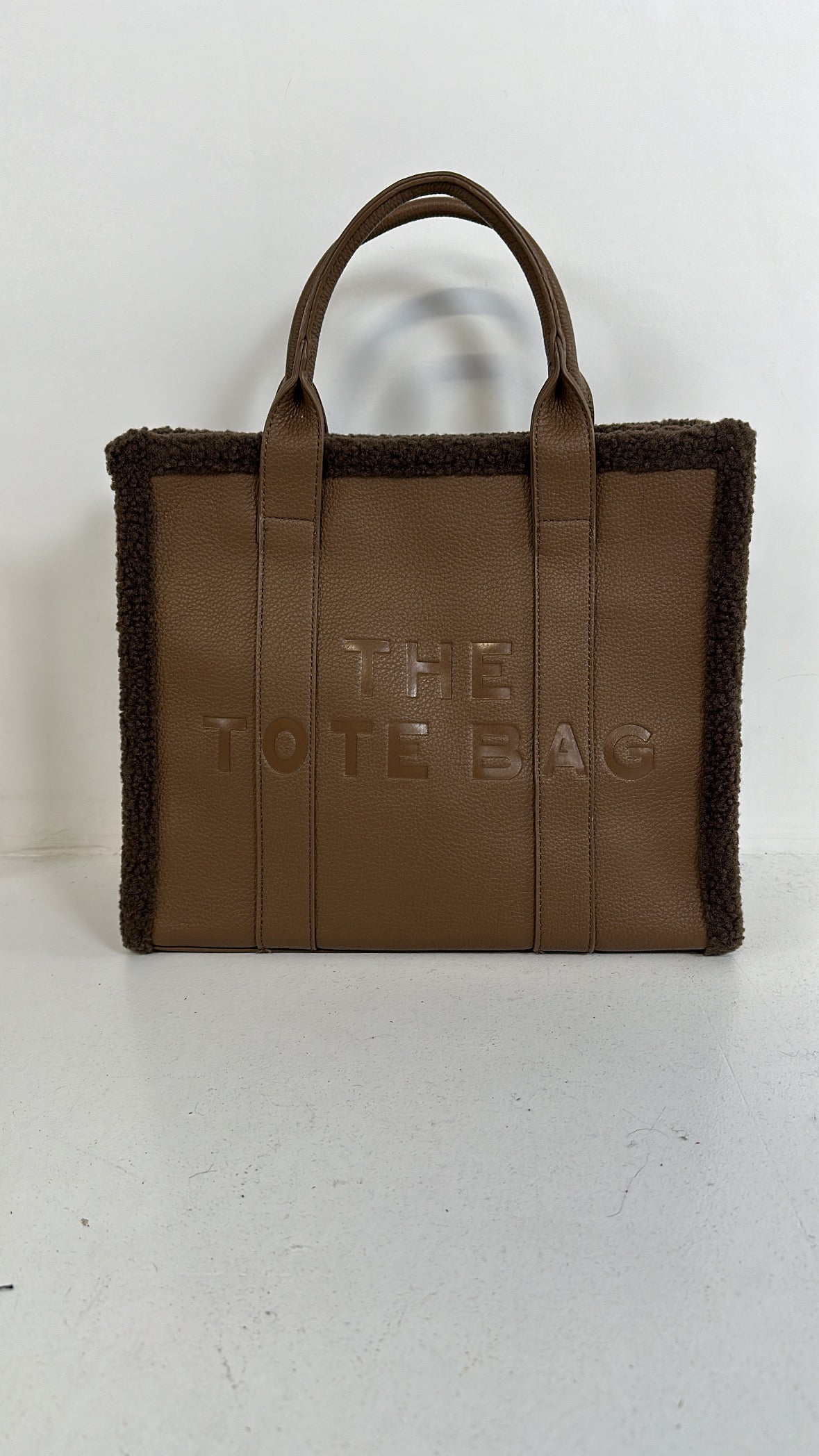 The TOTE PELLICCIA BIG - KHAKI