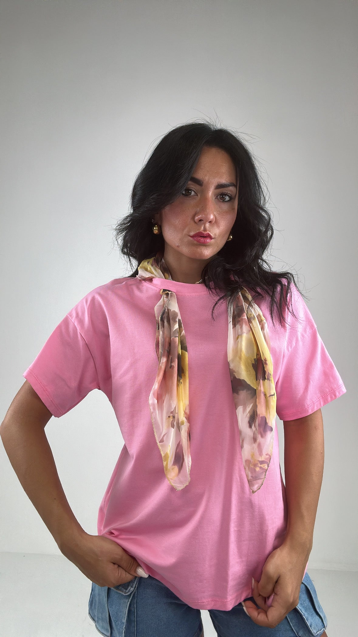T-shirt CON FOULARD - ROSA