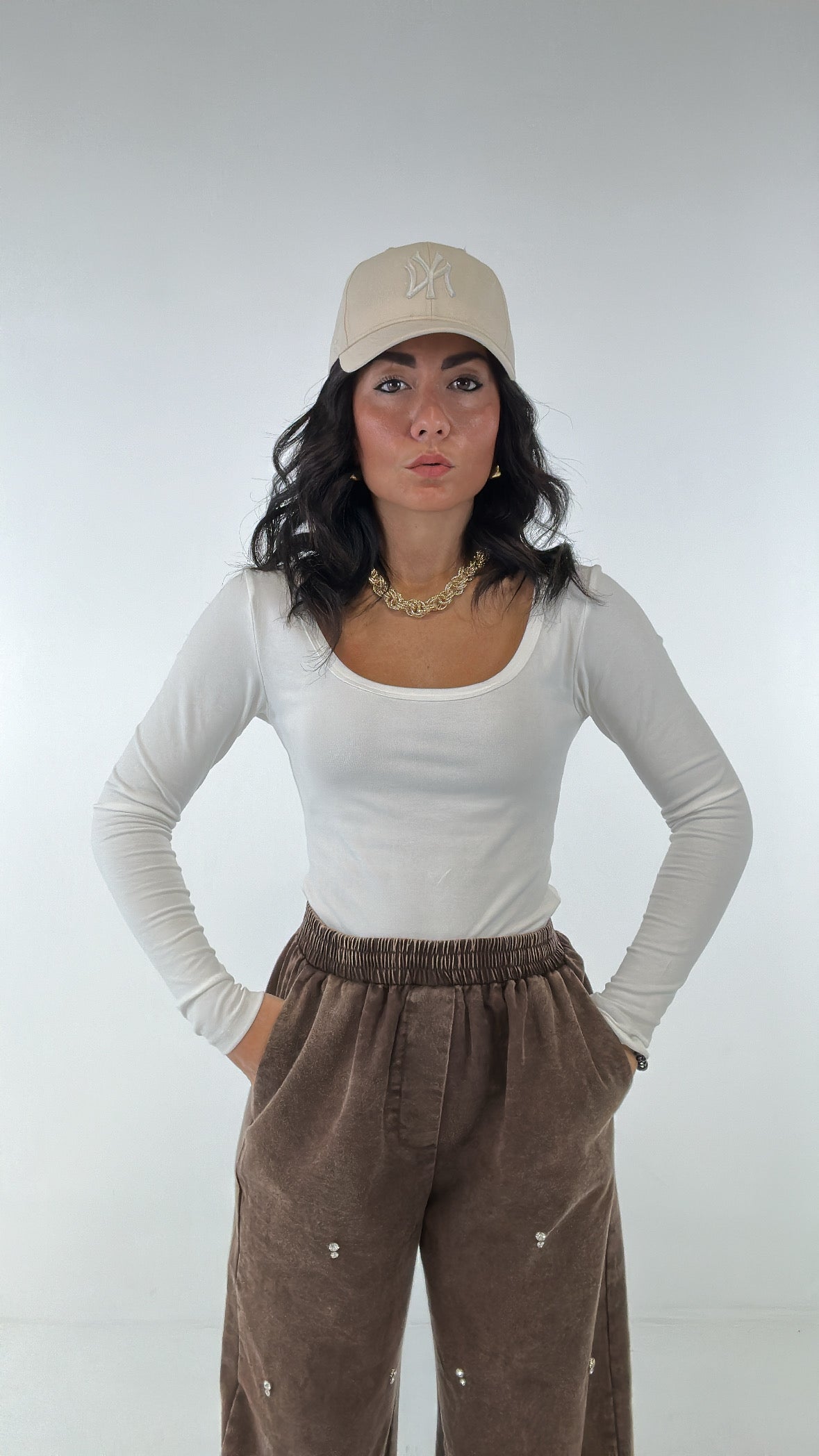 Maglia SCOLLO TONDO LUNGA - BIANCO