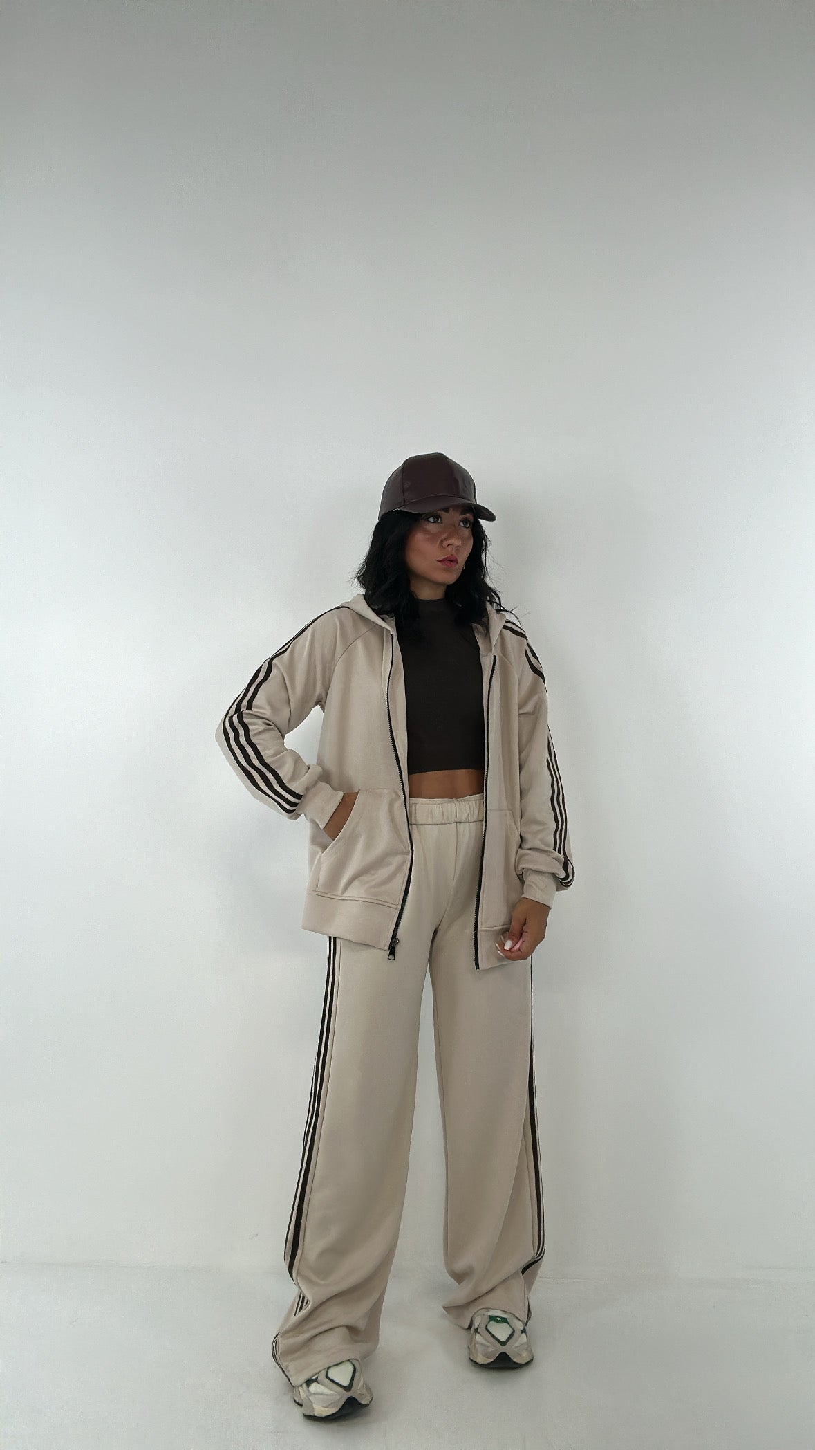 Tuta CON STRISCE - BEIGE