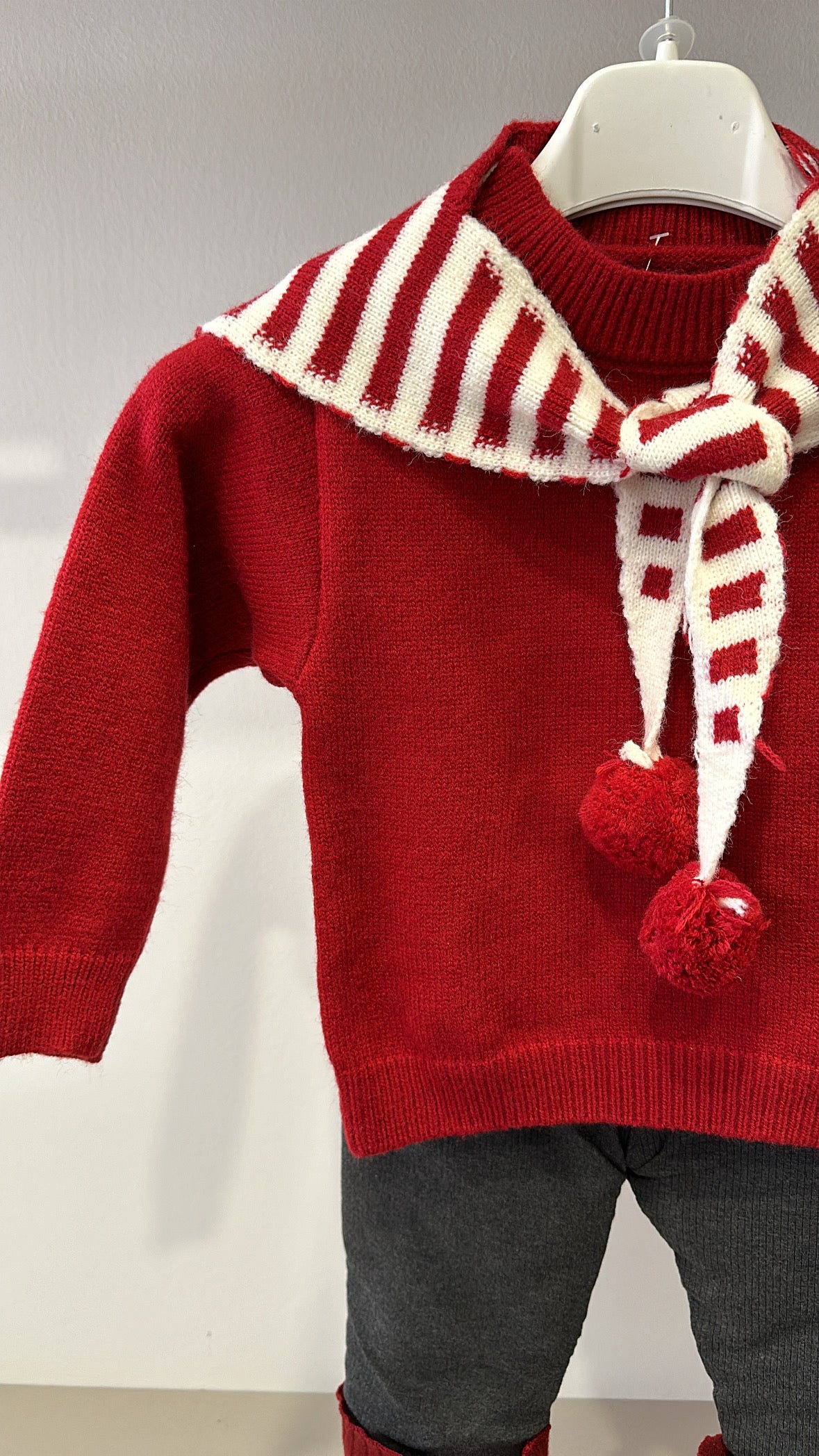 Completo CON PONPON - BORDEAUX