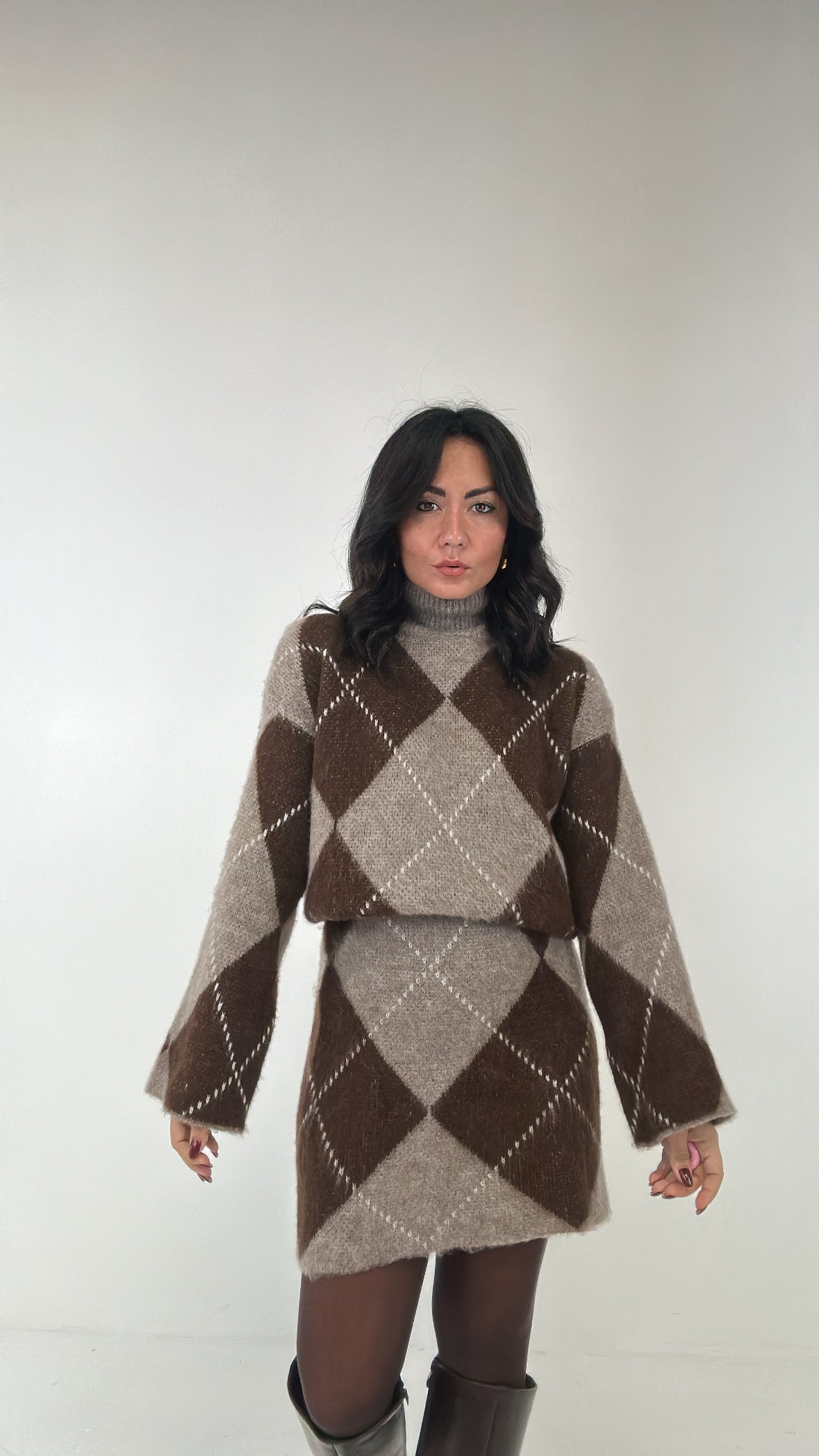 Completo ROMBO - MARRONE