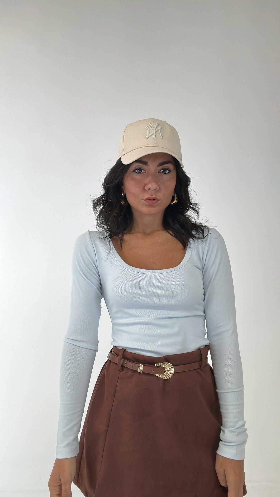Maglia SCOLLO TONDO LUNGA - CELESTE