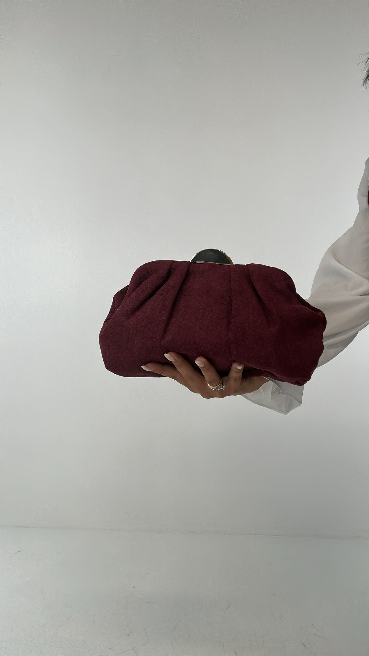 Borsa CLUTCH IN CAMOSCIO - BORDEAUX