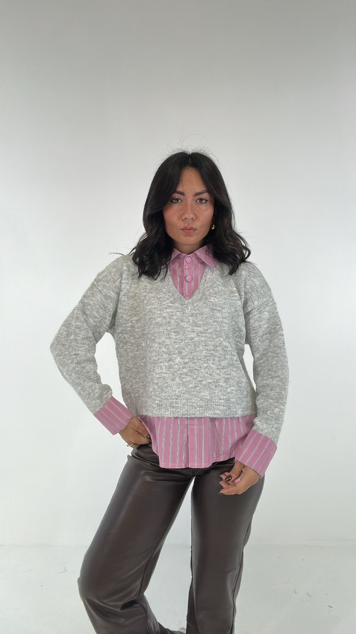 Pull CON CAMICIA CUCITA - GRIGIO