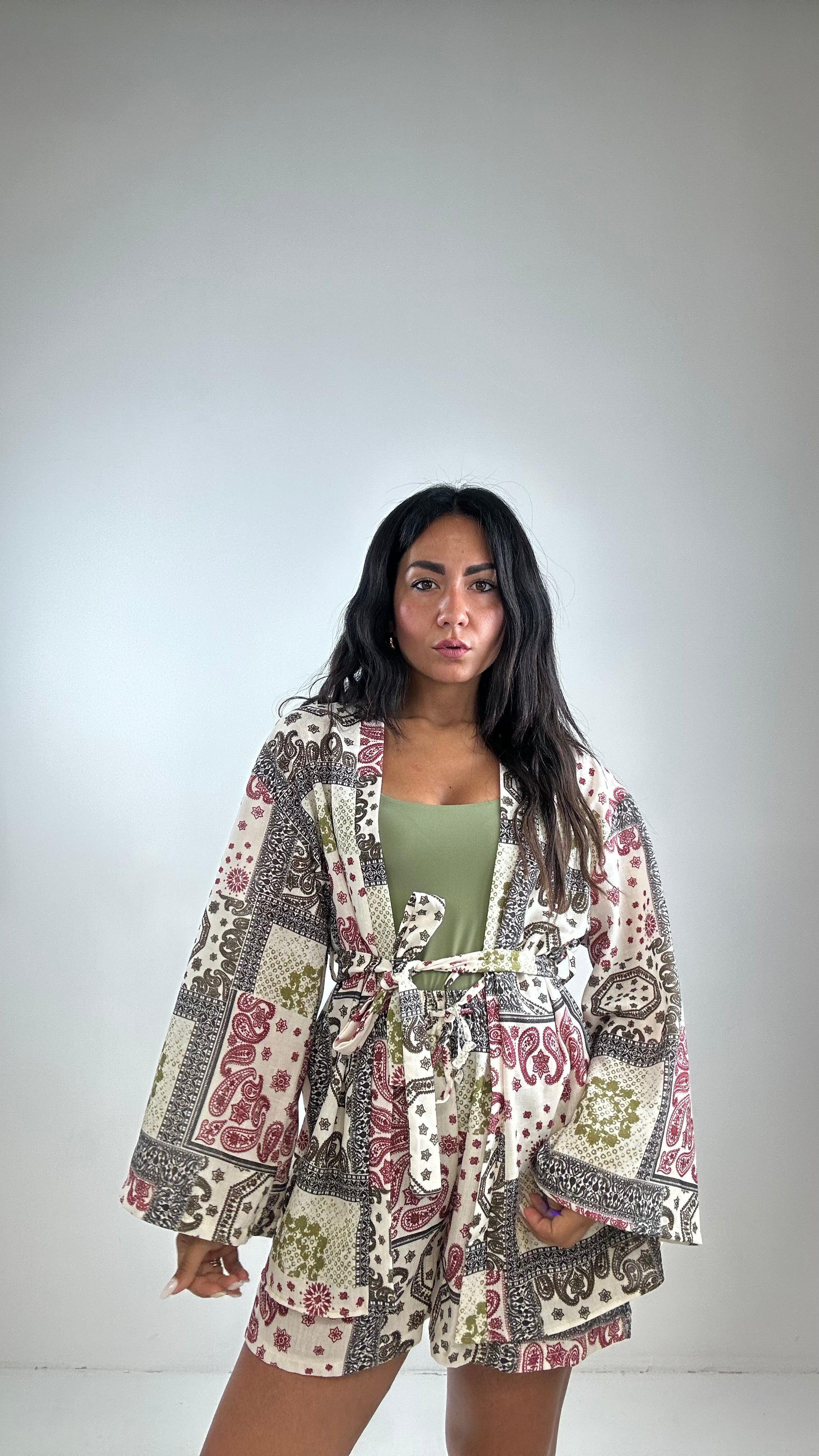 Completo KIMONO E SHORTS - VERDE MILITARE