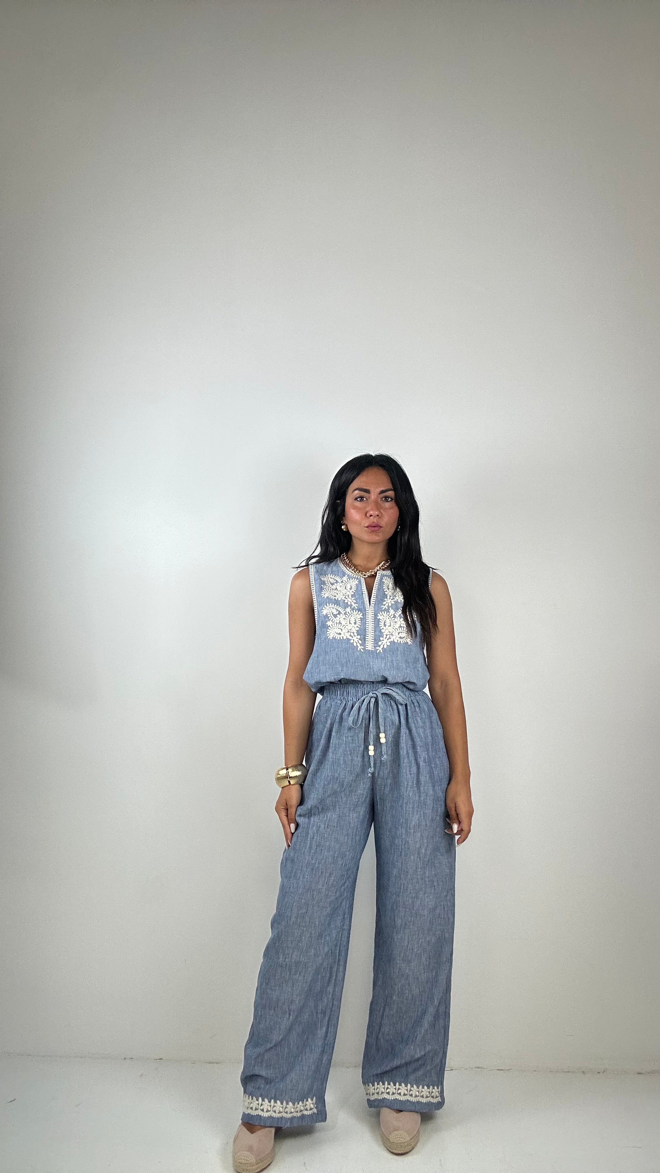 Completo CON RICAMO - BLU