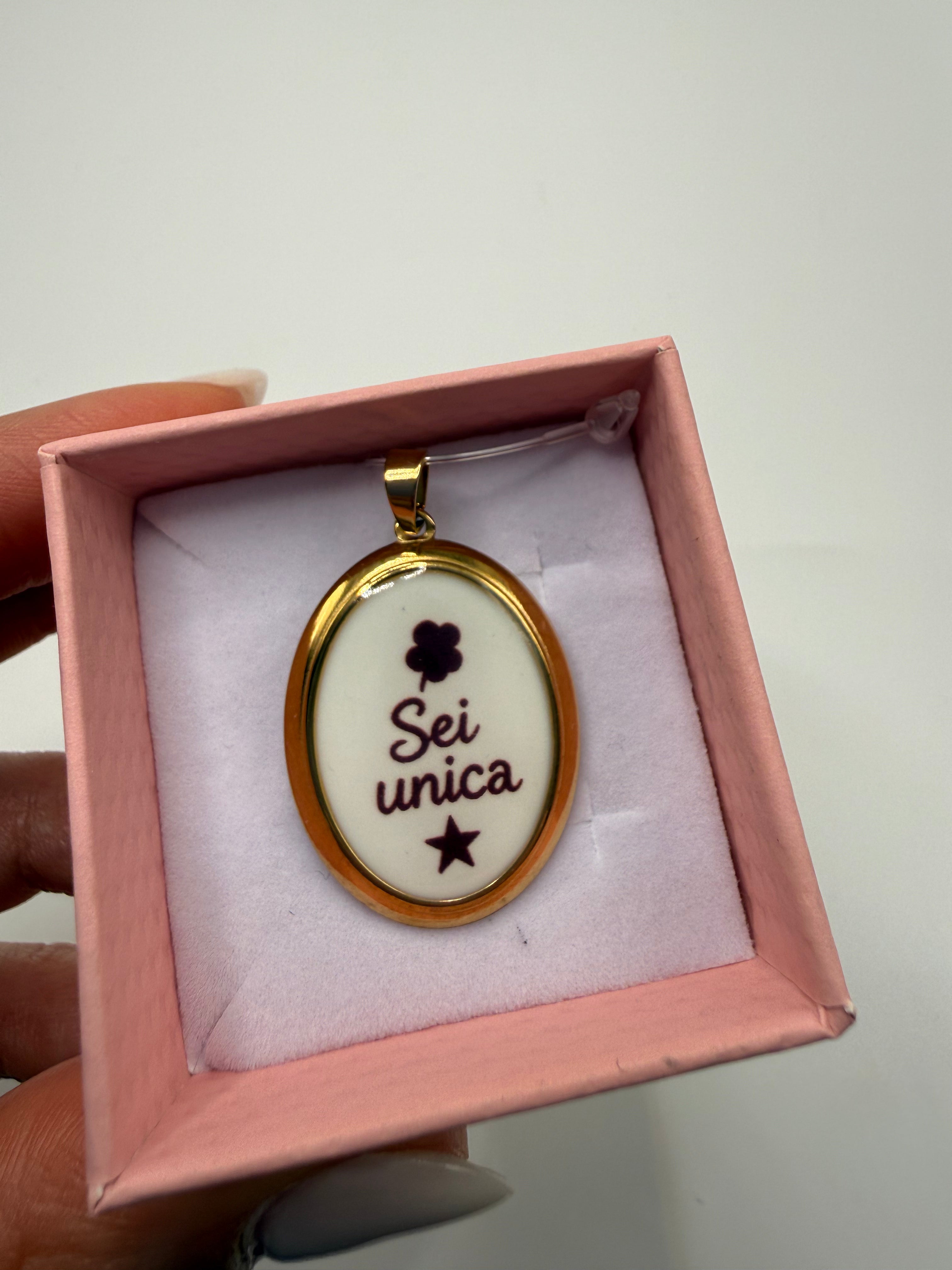 Ciondolo SEI UNICA - ORO