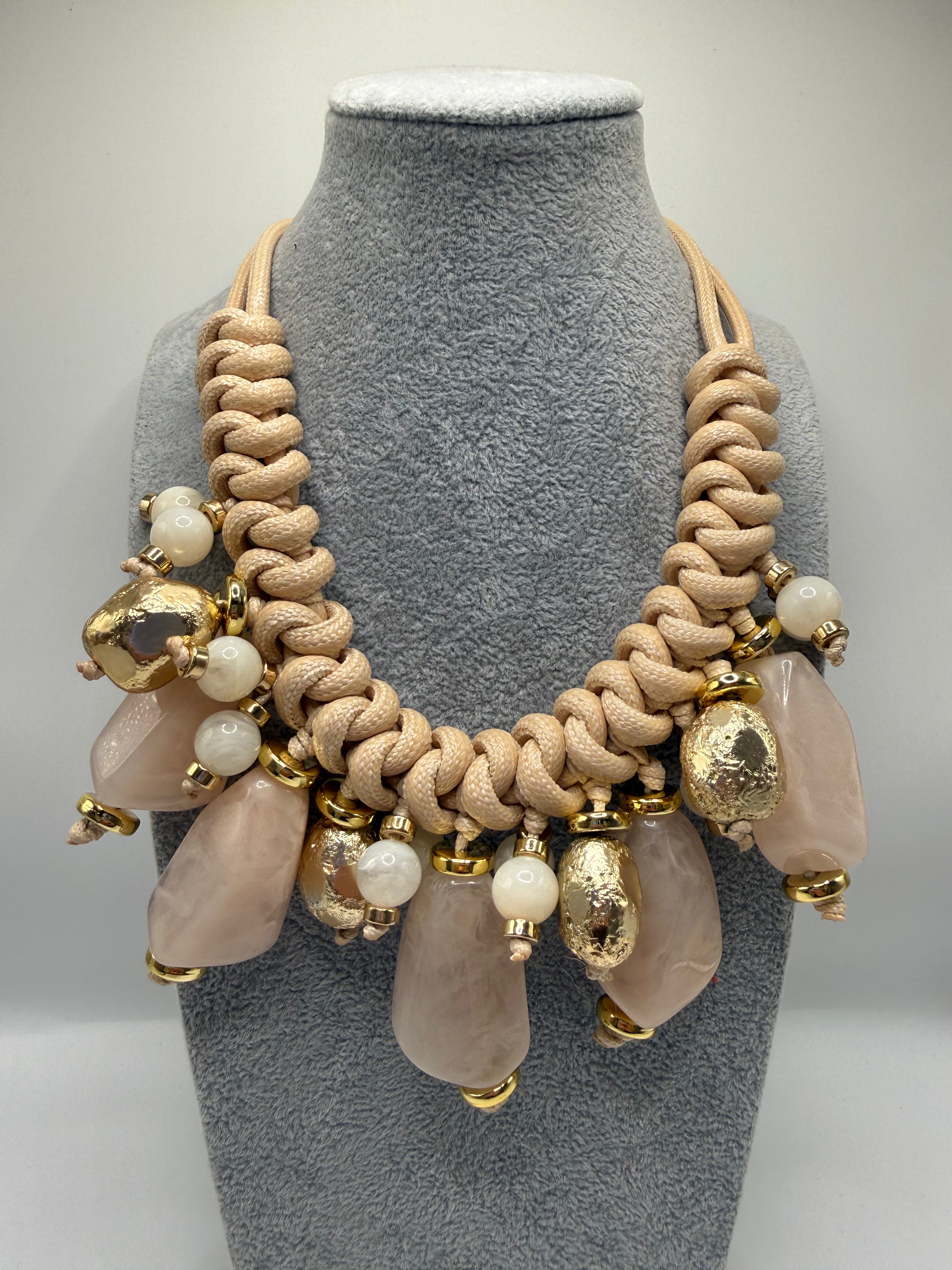 Collana PIETRE IMPORTANTE - BEIGE