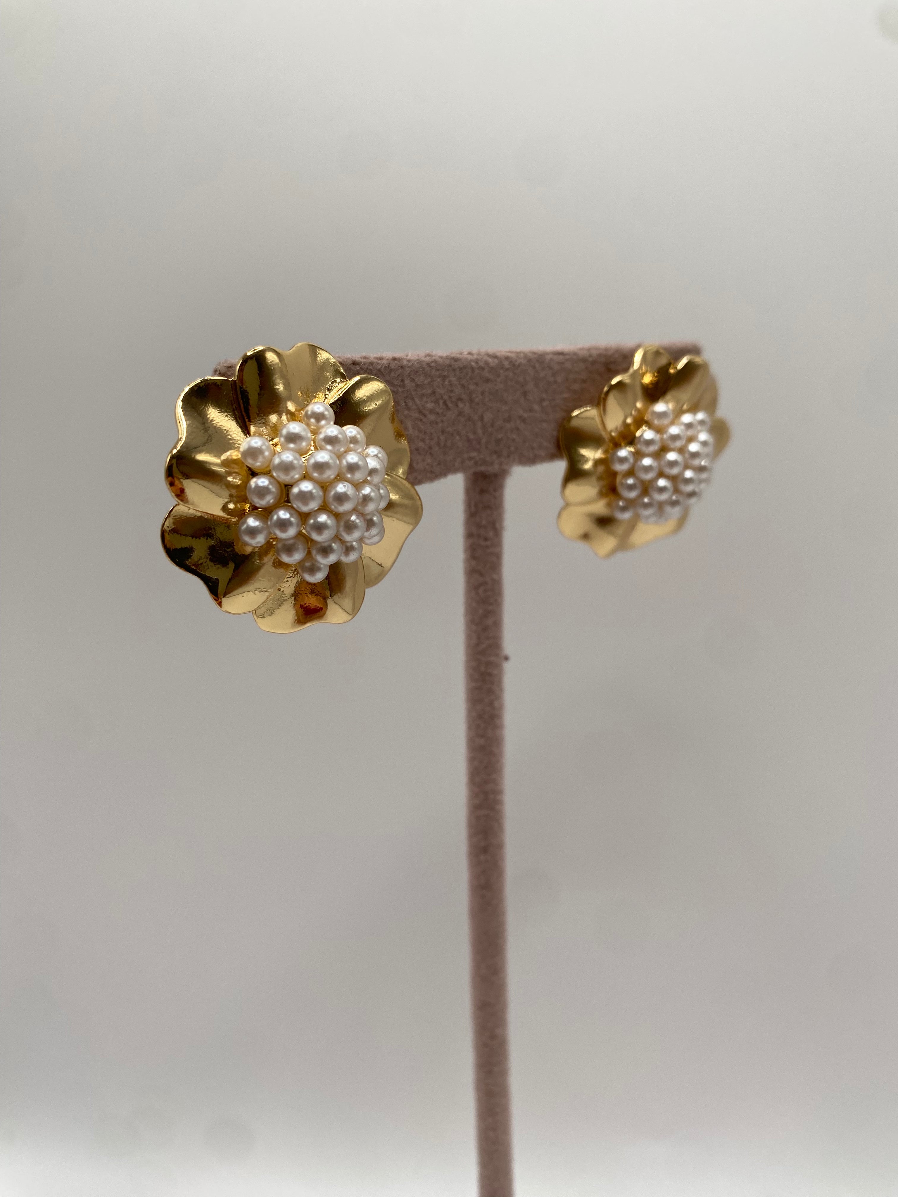 Orecchino FIORE PERLINE - ORO