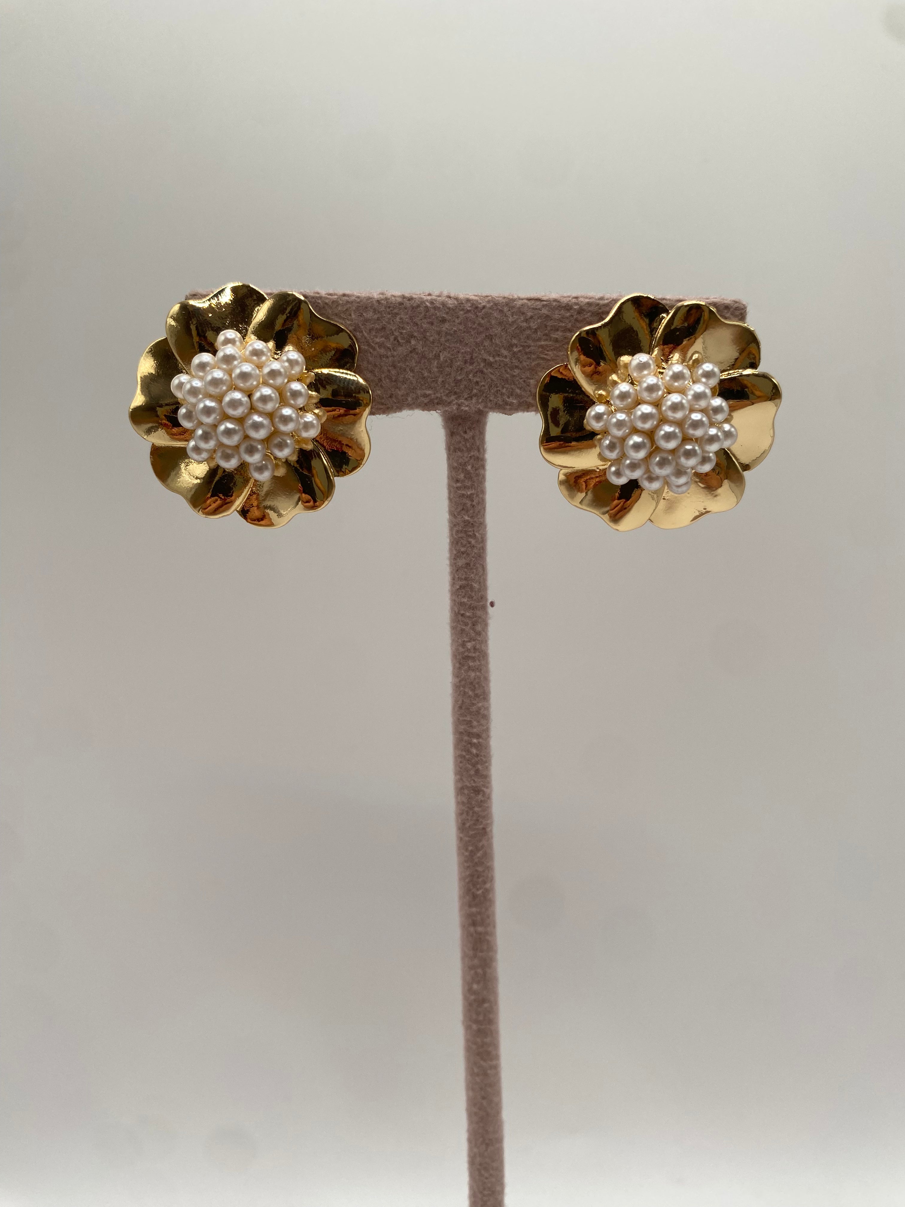 Orecchino FIORE PERLINE - ORO