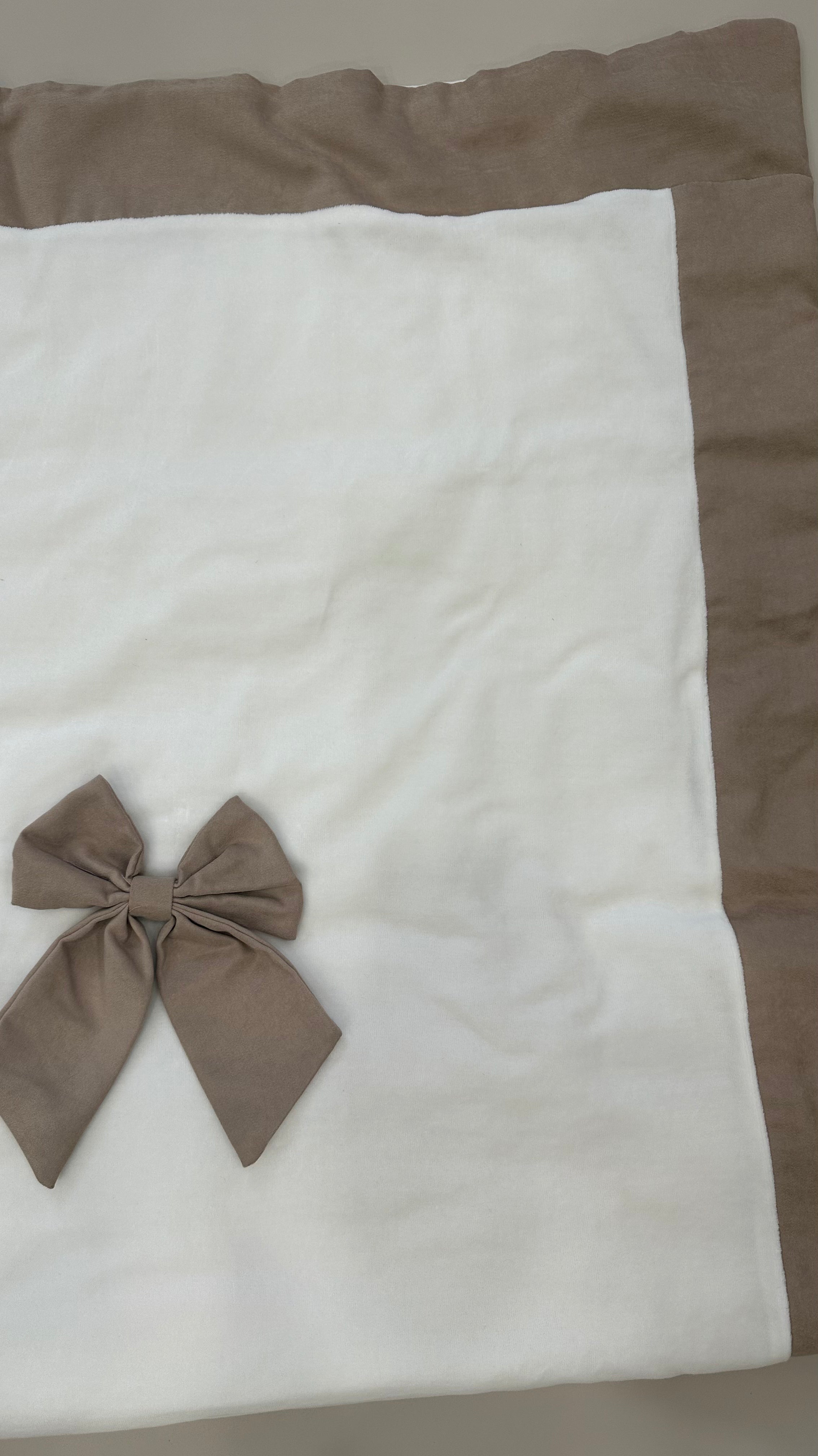 Copertina FIOCCO CINIGLIA - BEIGE