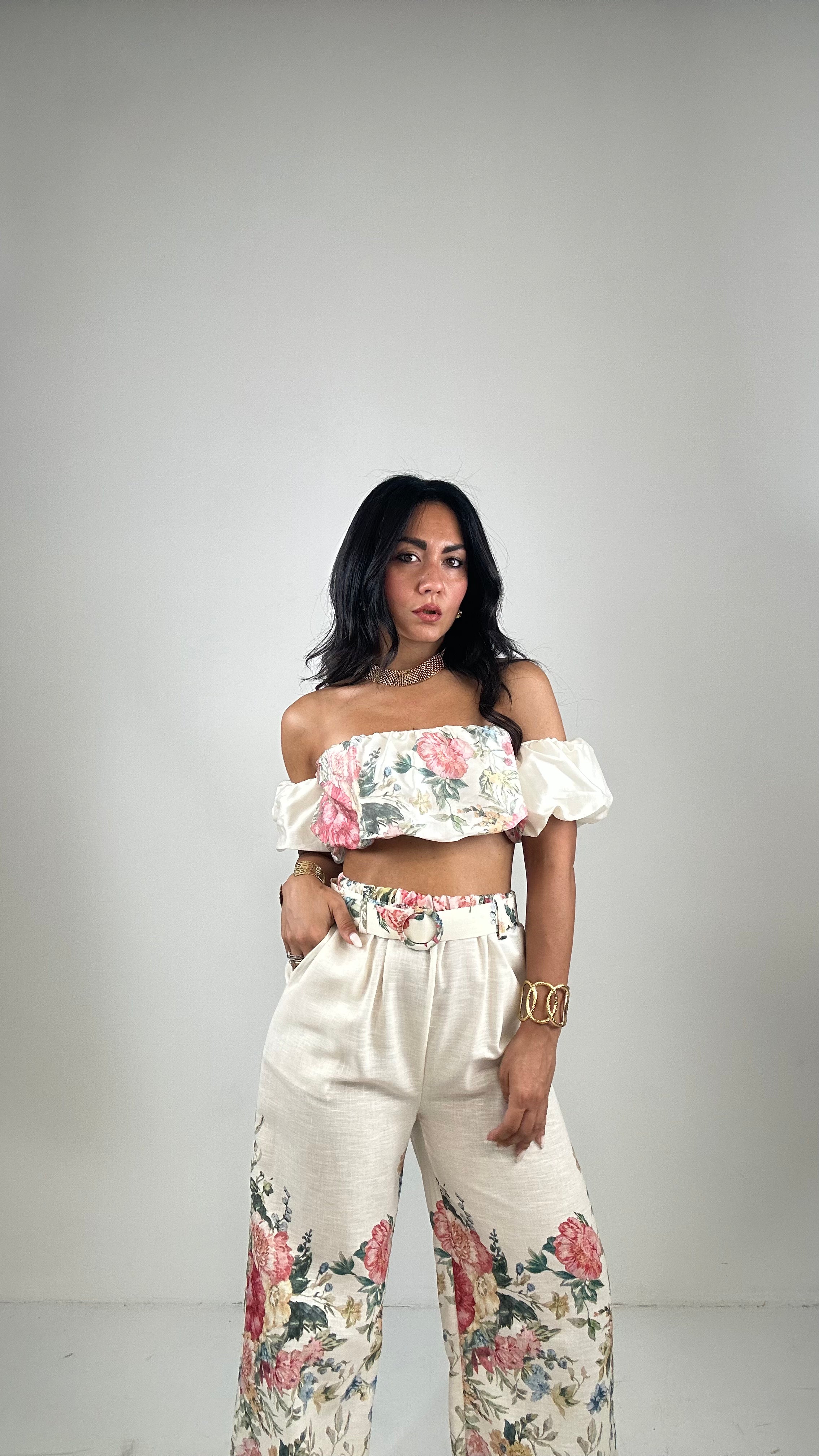 Completo TOP E PANTALONE CON FIORI - BIANCO