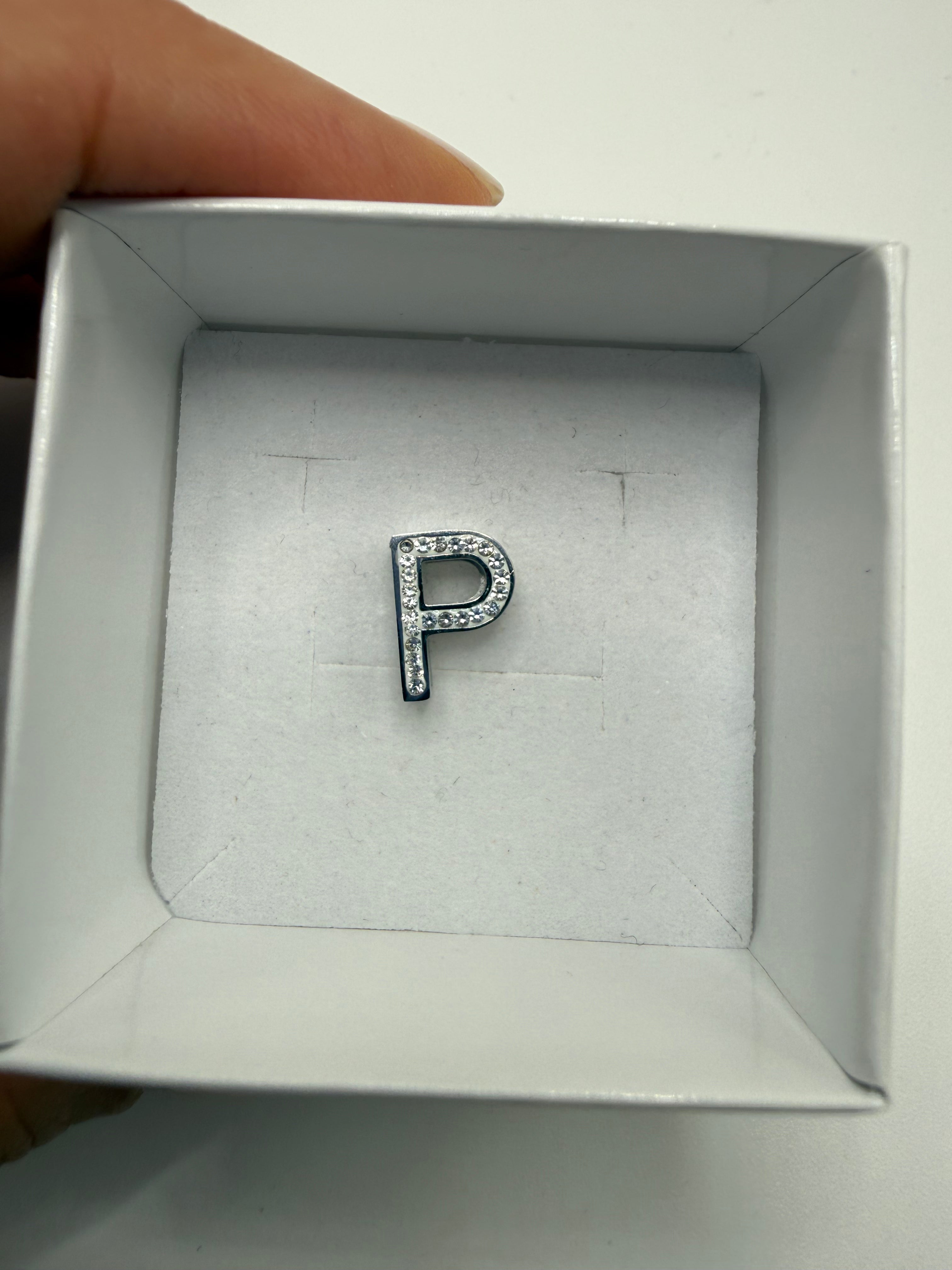 Ciondolo ARGENTO LETTERA BRILL - P