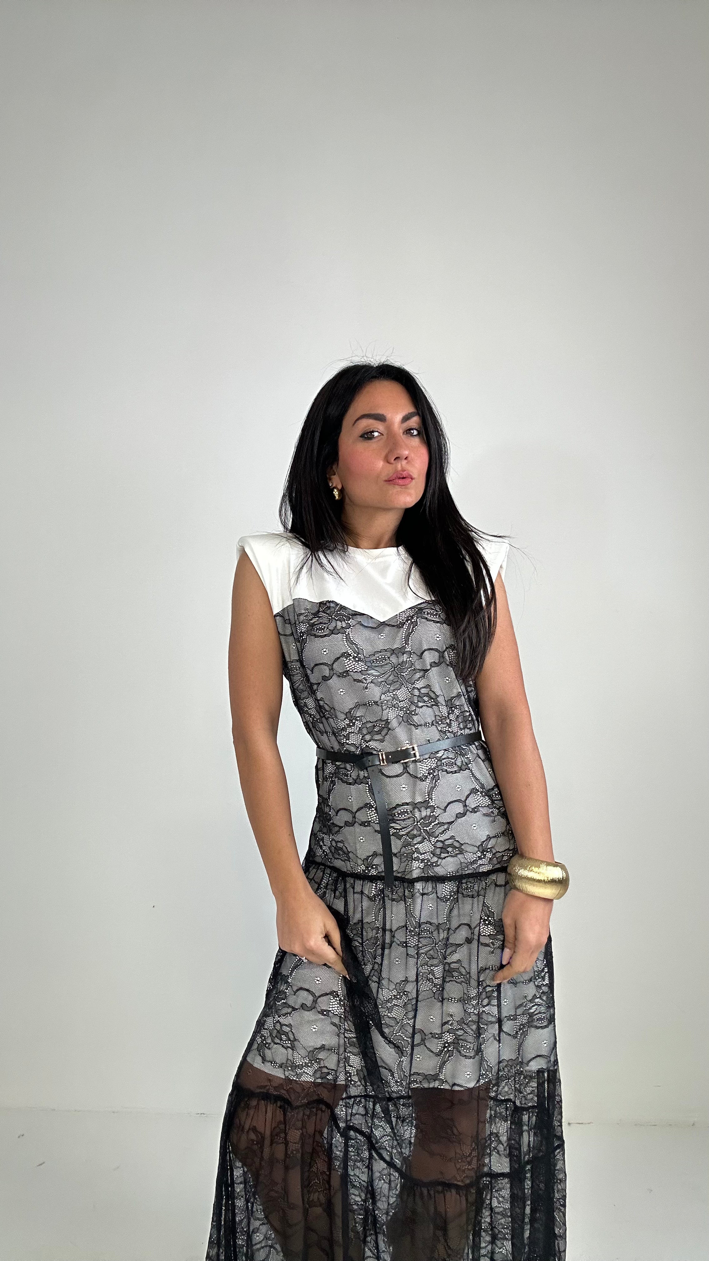 Vestito CON PIZZO E CINTURA - BIANCO