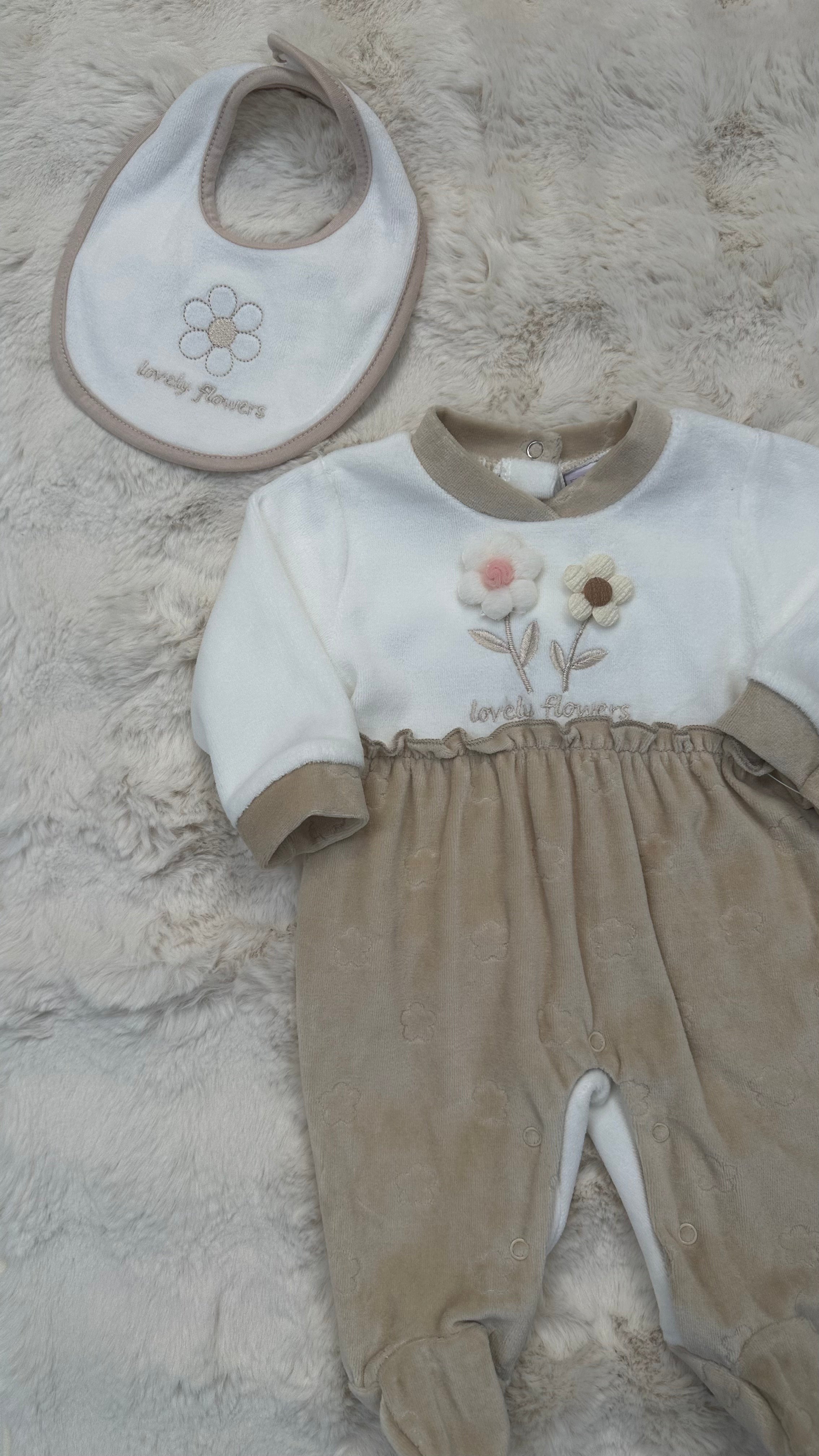 Set TUTINA + BAVETTA + CAPPELLINO - BEIGE