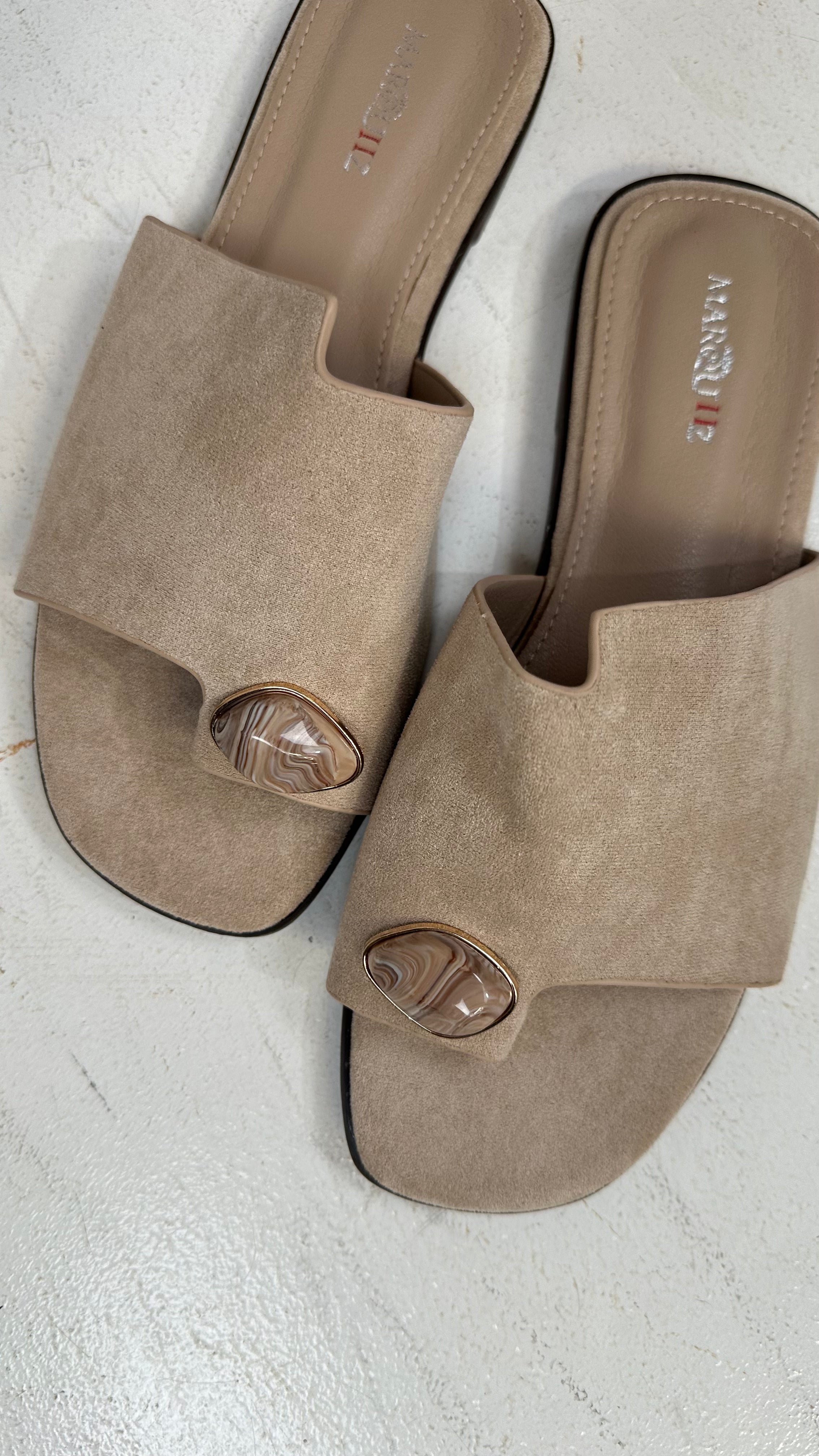 Ciabatta IN CAMOSCIO MADREPERLA - BEIGE