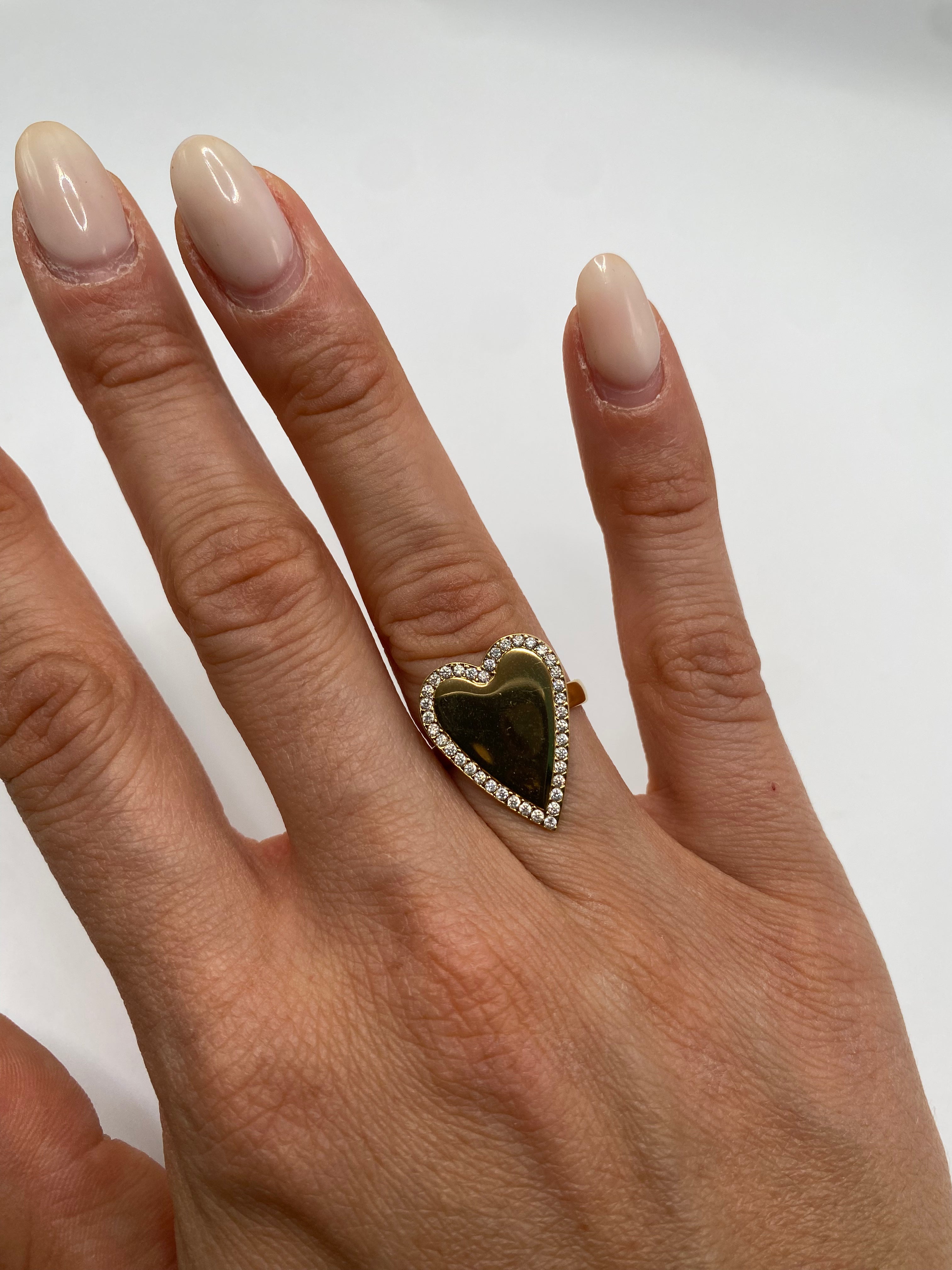 Anello CUORE BRILLANTINI - ORO