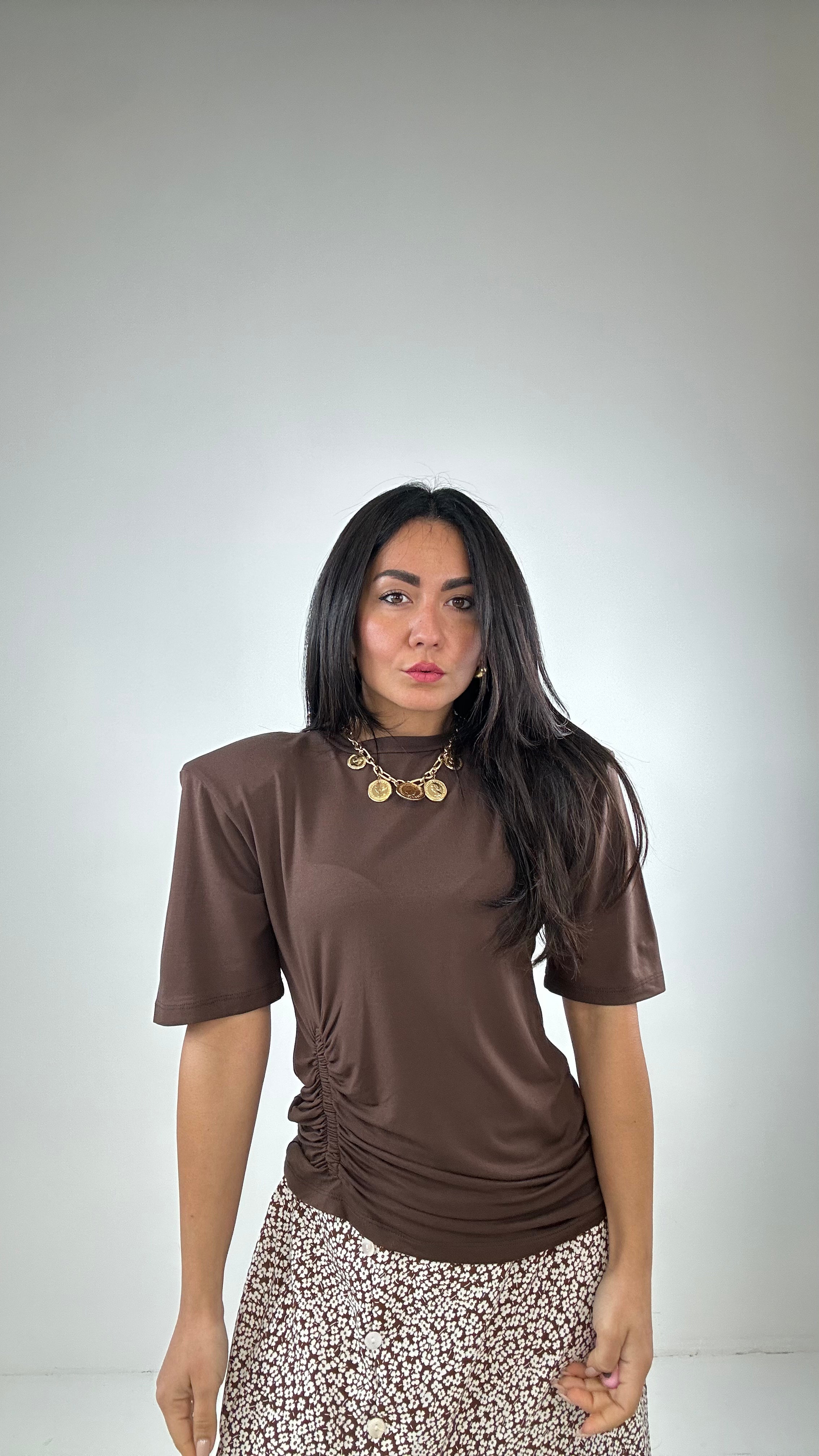 T-shirt SPALLINA E DRAPPEGGIO - MARRONE
